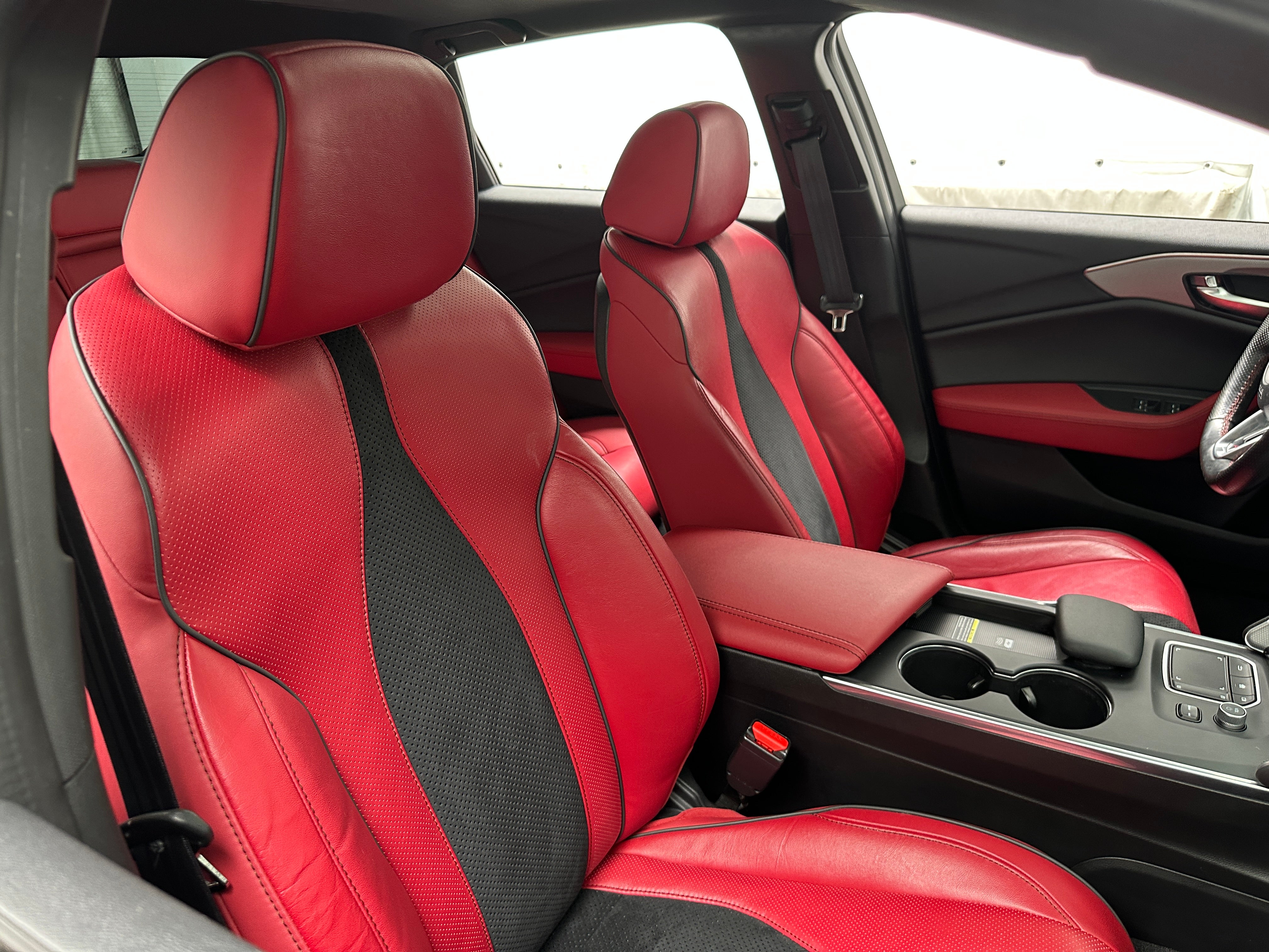 2023 Acura TLX A-SPEC Package - Photo 3