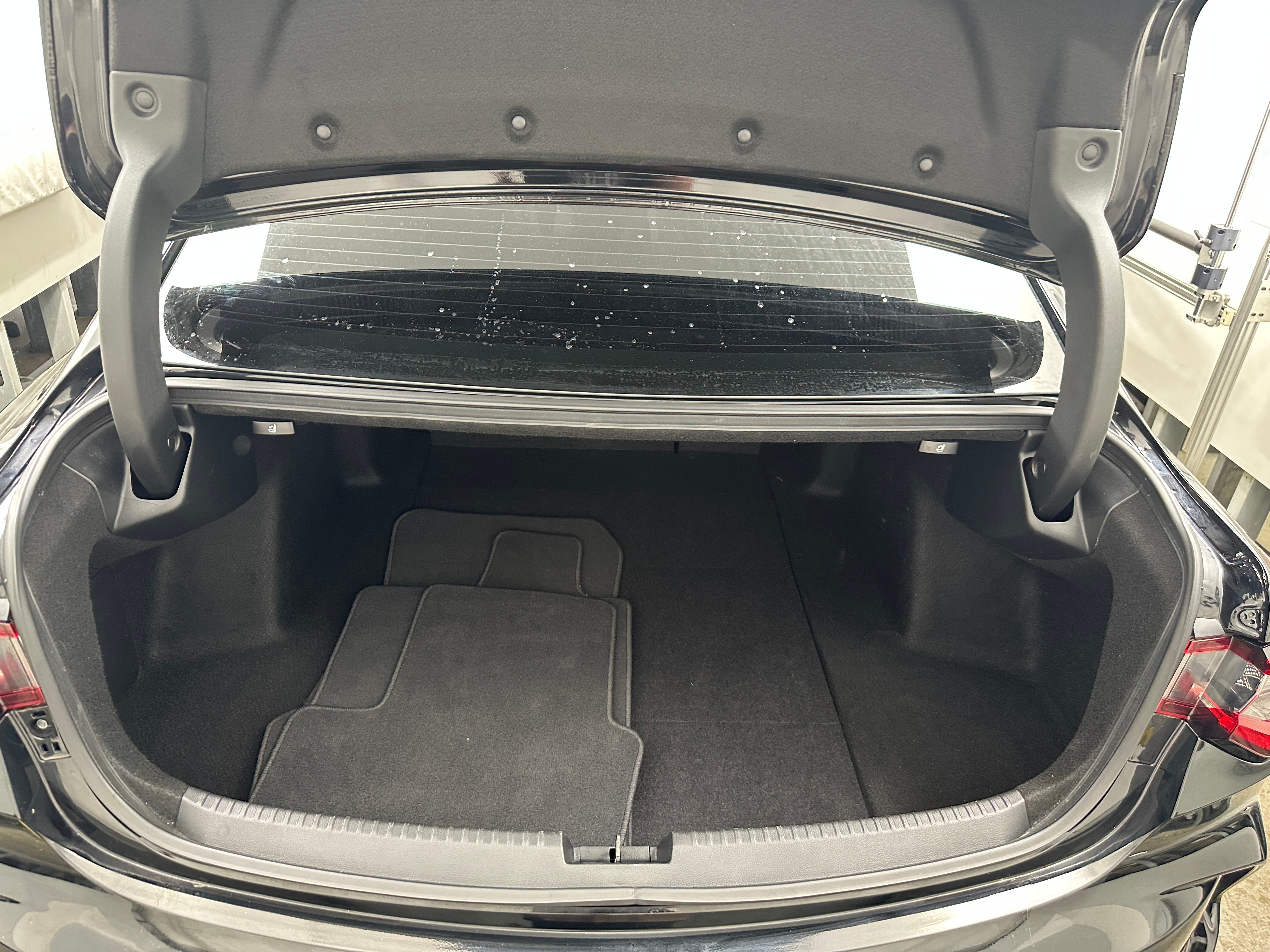 2023 Acura TLX A-SPEC Package - Photo 9