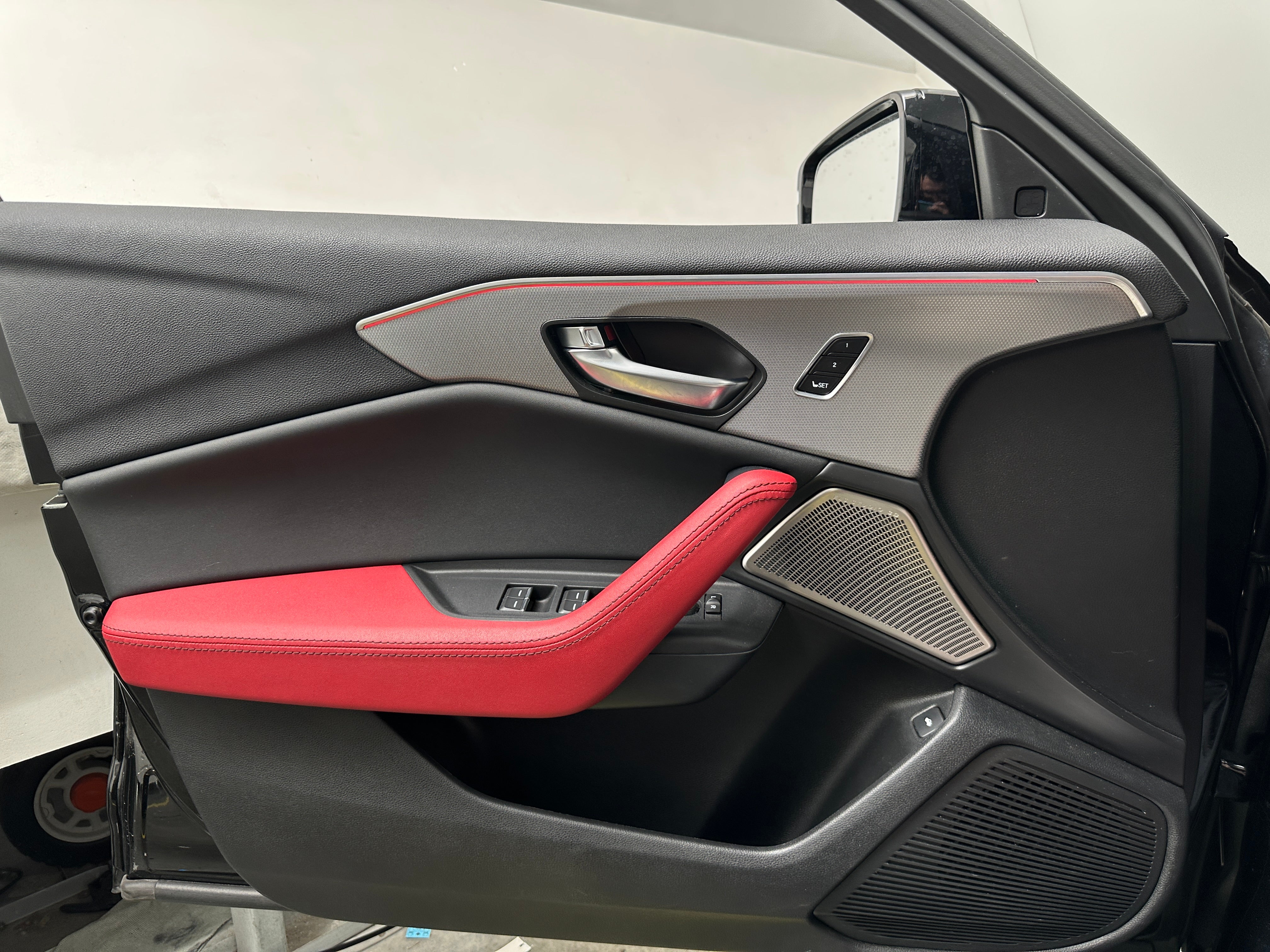 2023 Acura TLX A-SPEC Package - Photo 10