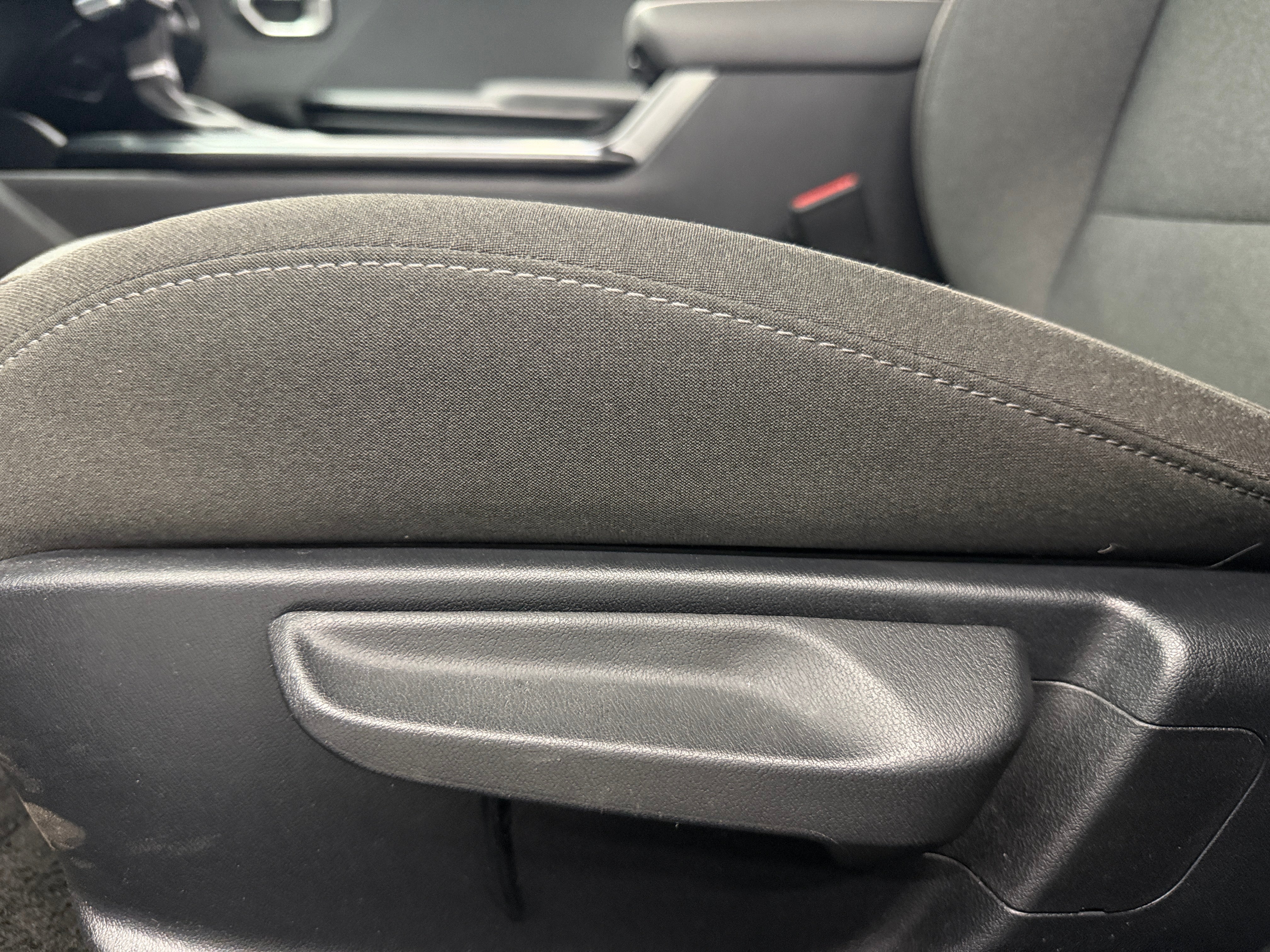 2025 Kia K4 LXS - Photo 9
