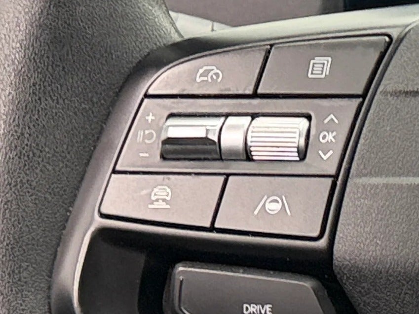 2025 Kia K4 LXS - Photo 18