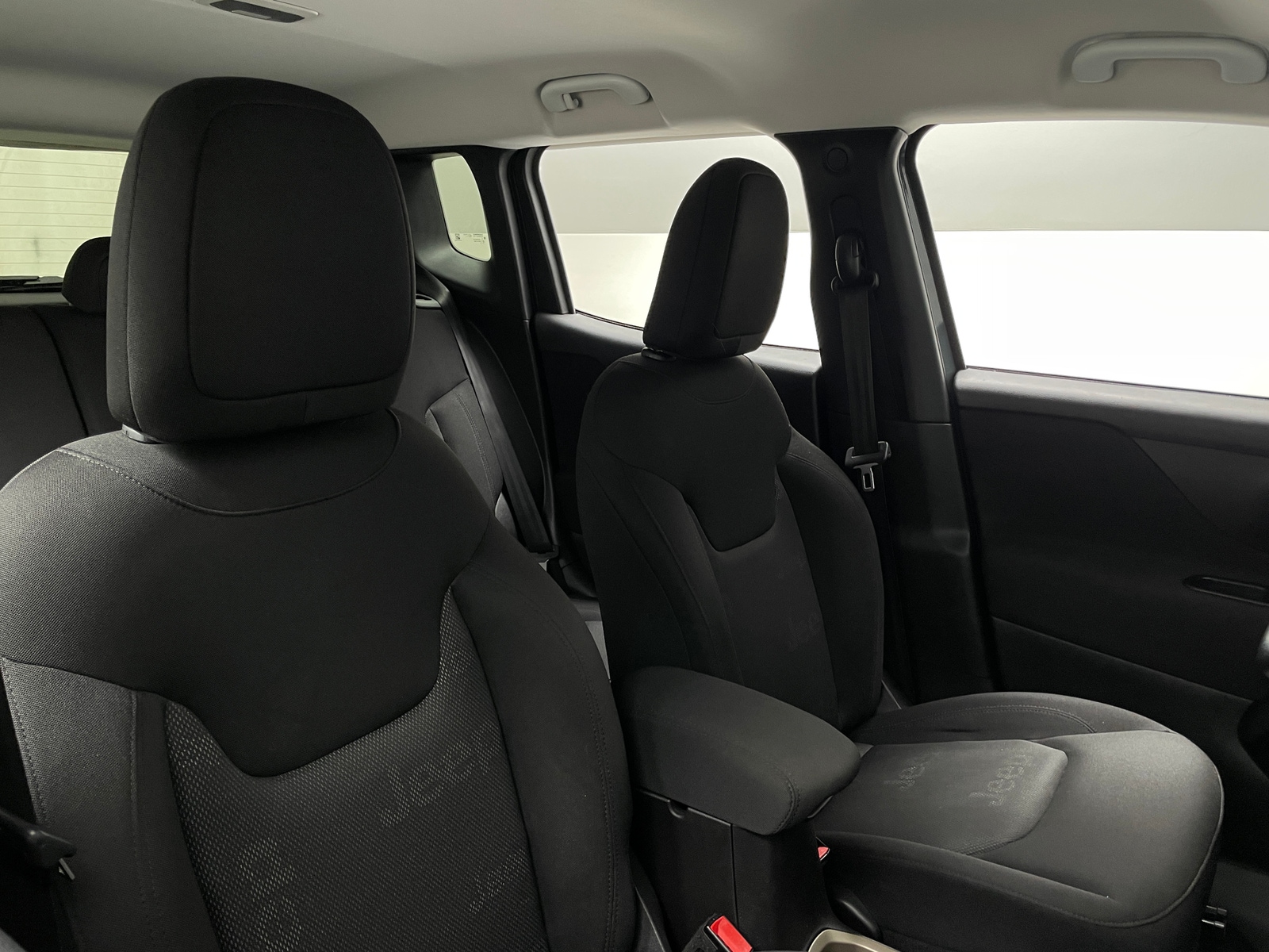 Thumbnail: 2017 Jeep Renegade - 2