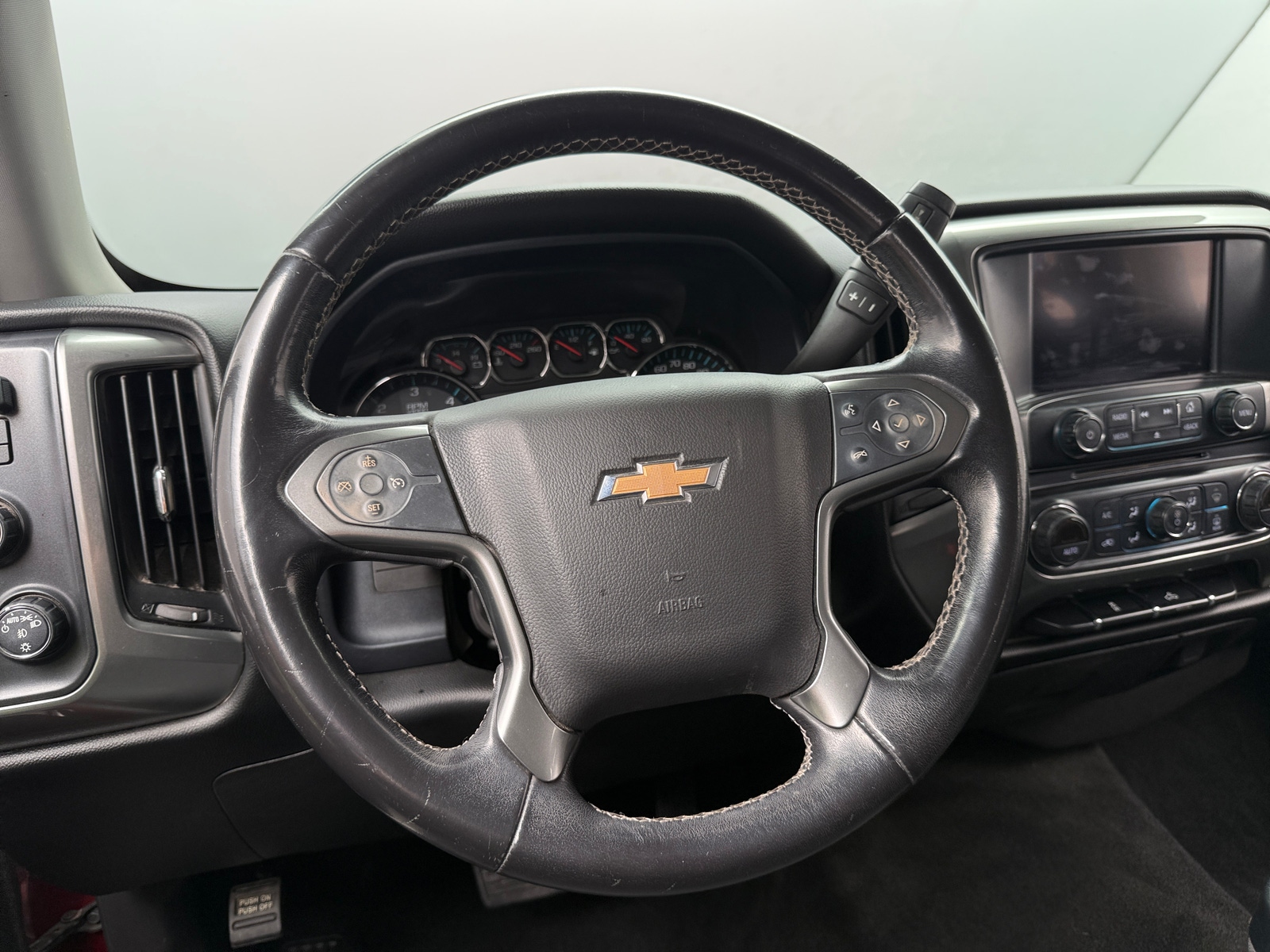 Thumbnail: 2018 Chevrolet Silverado 1500 - 5