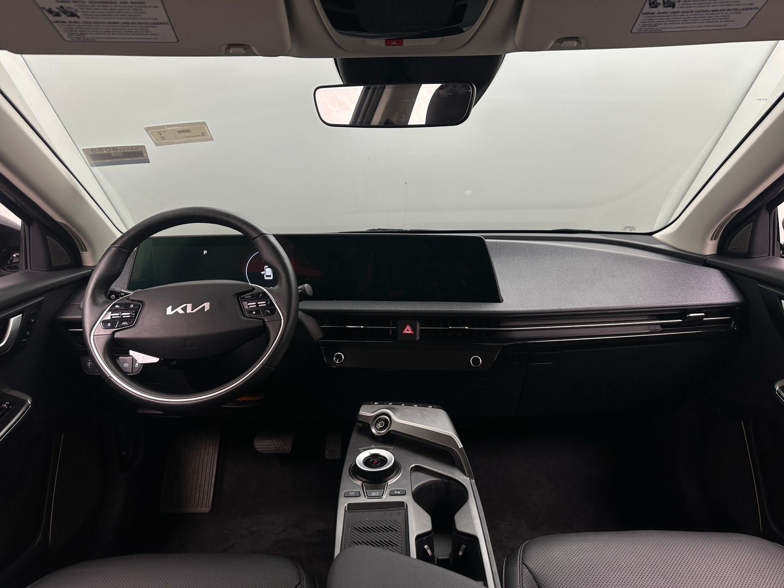 Thumbnail: 2024 Kia EV6 - 2
