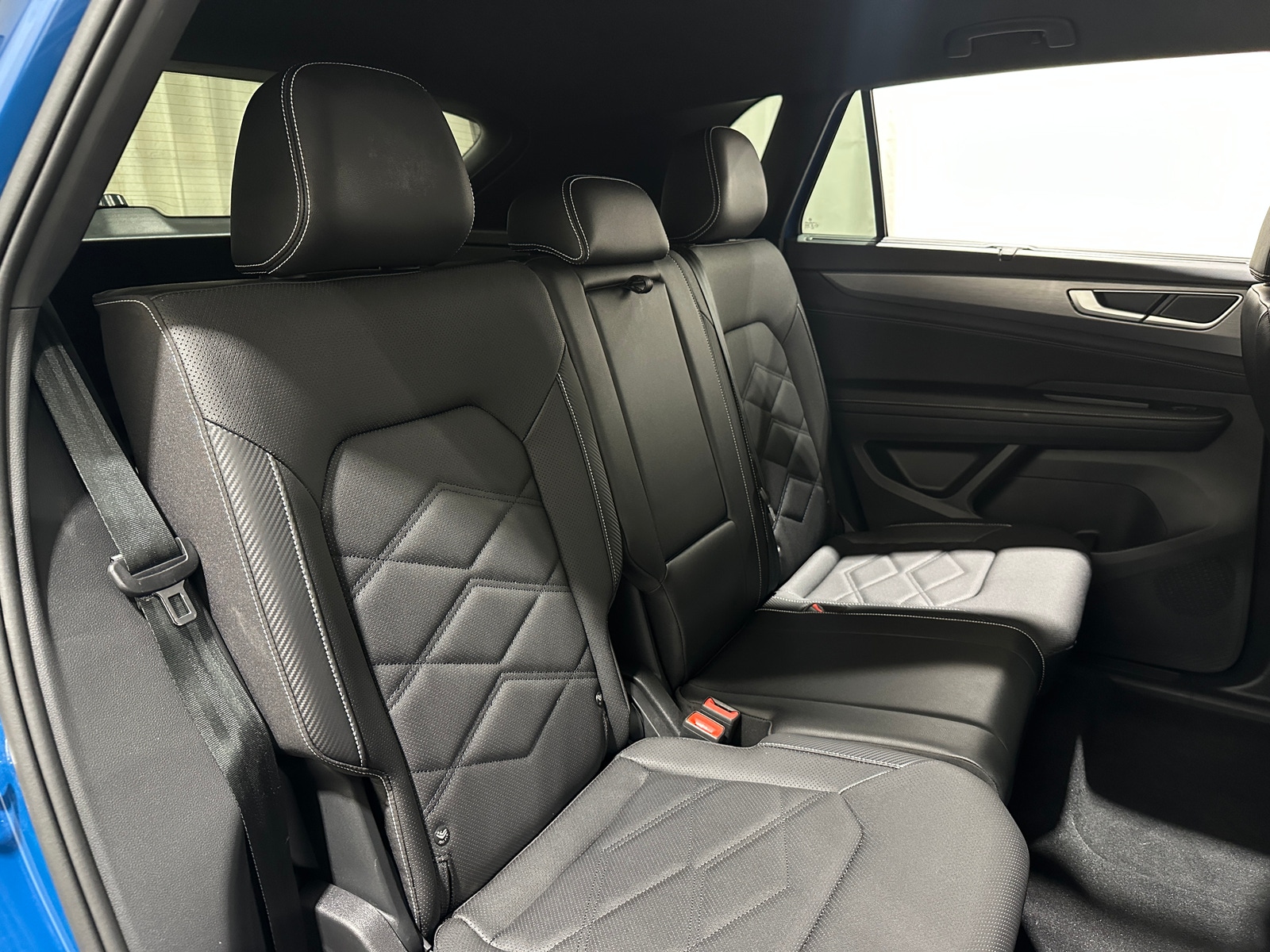 Thumbnail: 2026 Volkswagen Atlas - 6