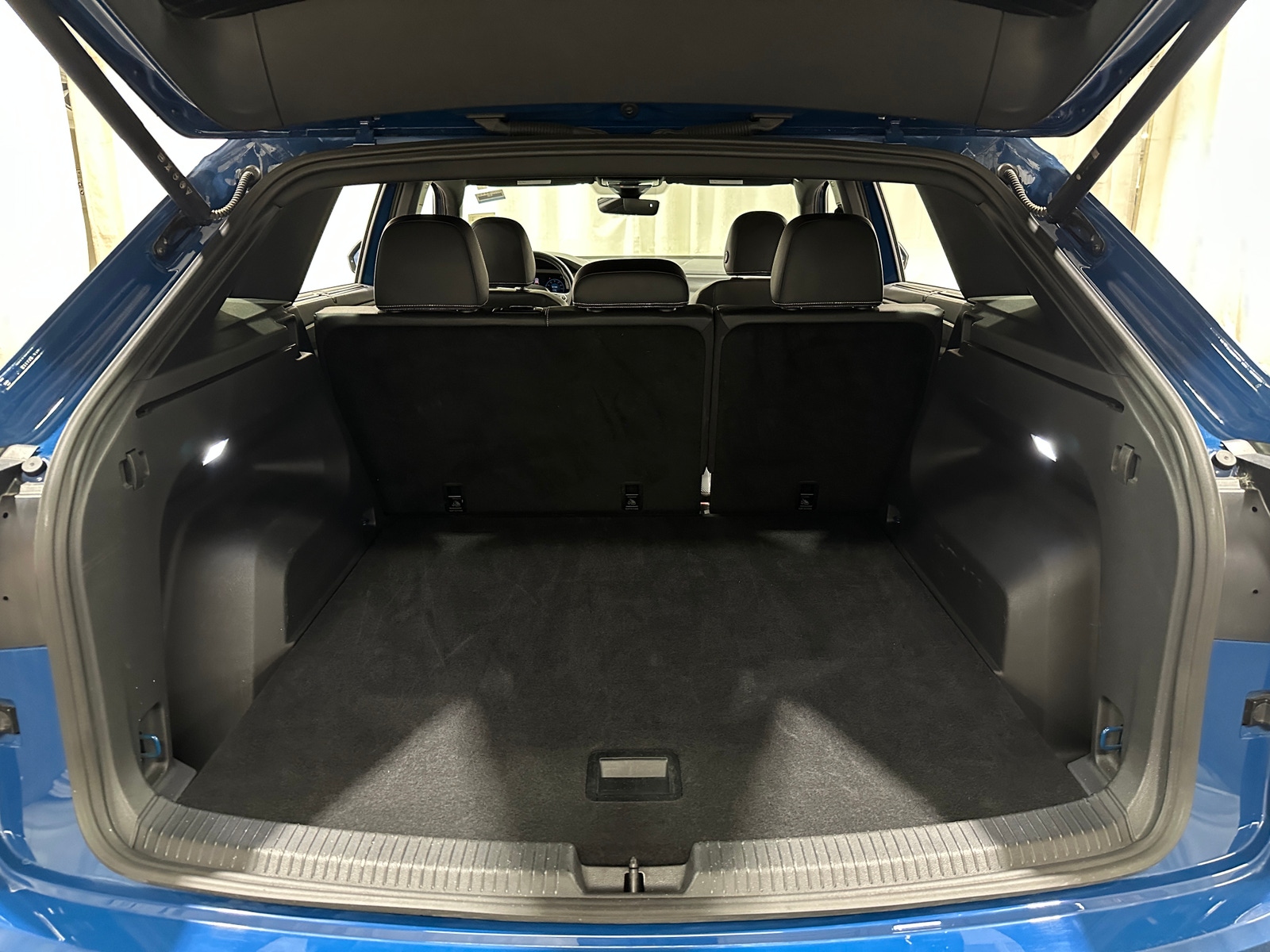 Thumbnail: 2026 Volkswagen Atlas - 7
