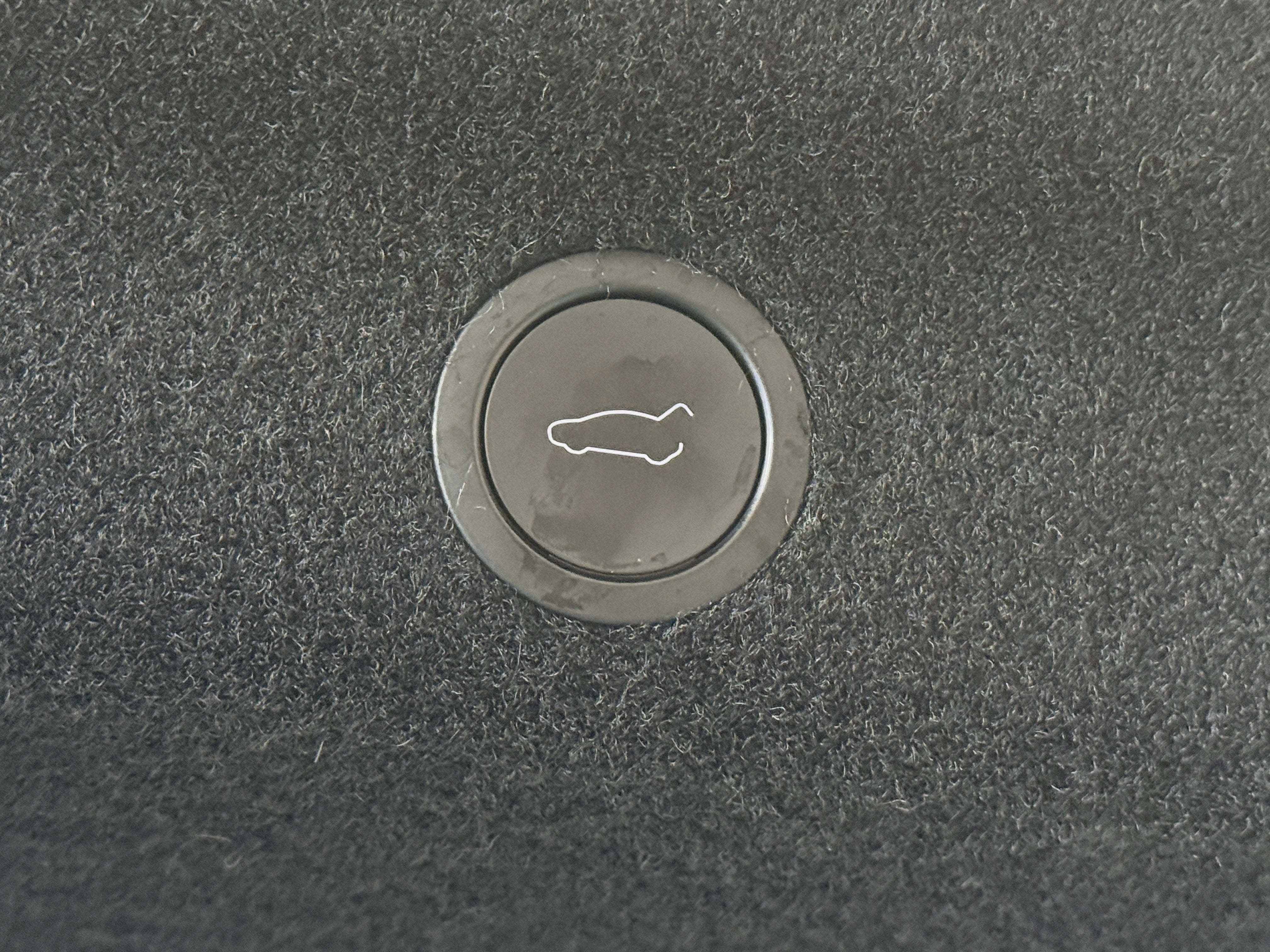 Used 2026 Tesla Model Y Long Range with VIN 7SAYGDEE7TF367416 for sale in Auburn, WA