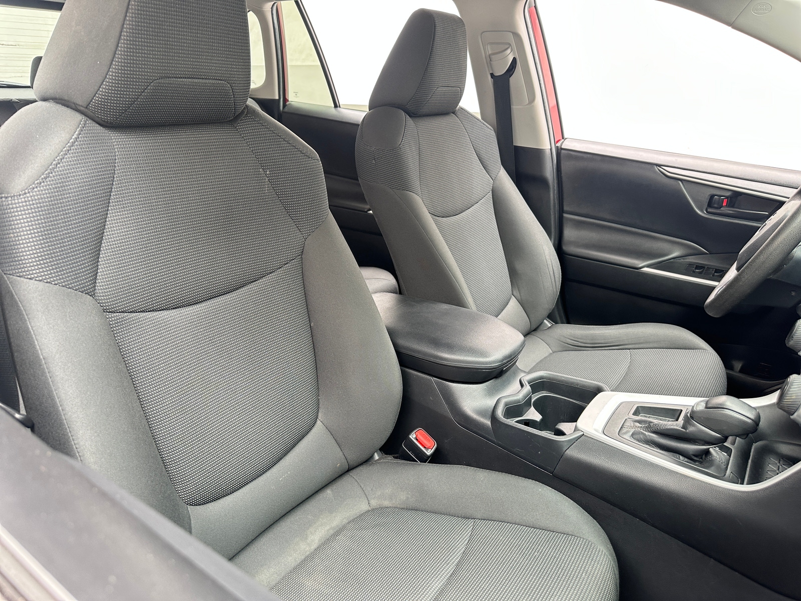 Thumbnail: 2020 Toyota RAV4 - 2