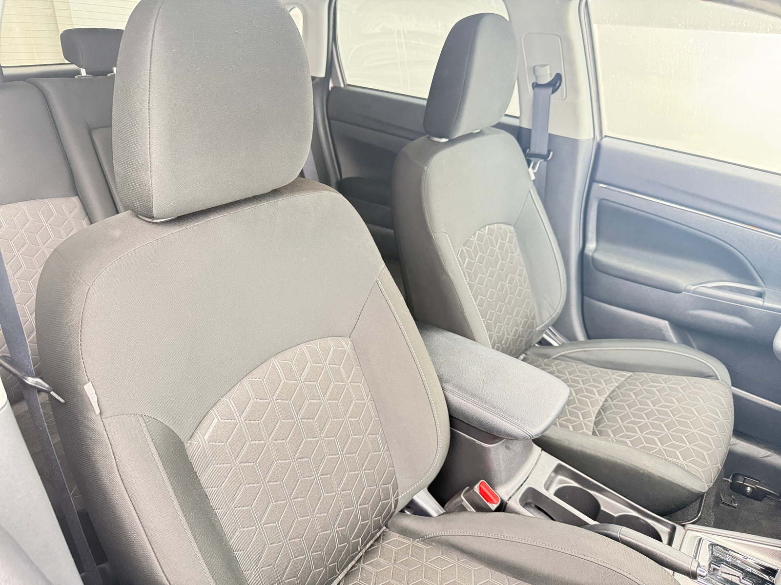 Thumbnail: 2024 Mitsubishi Outlander Sport - 2