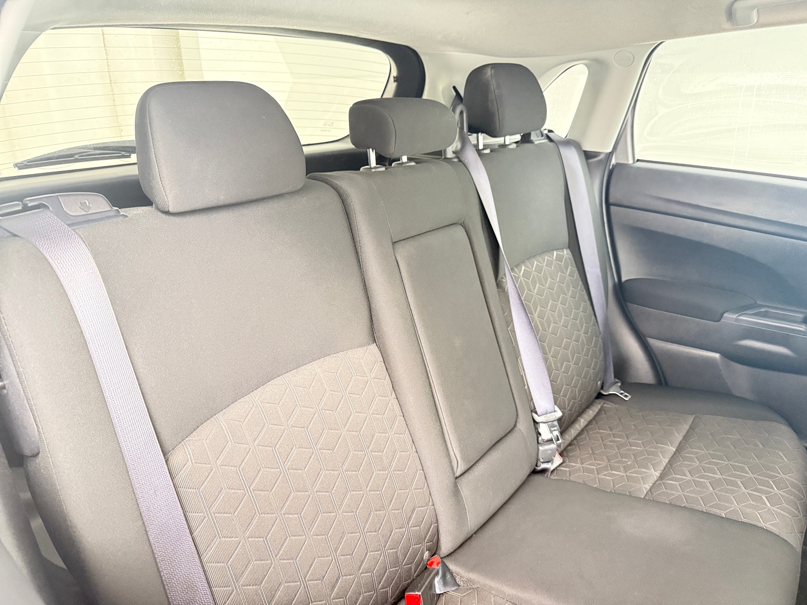 Thumbnail: 2024 Mitsubishi Outlander Sport - 6