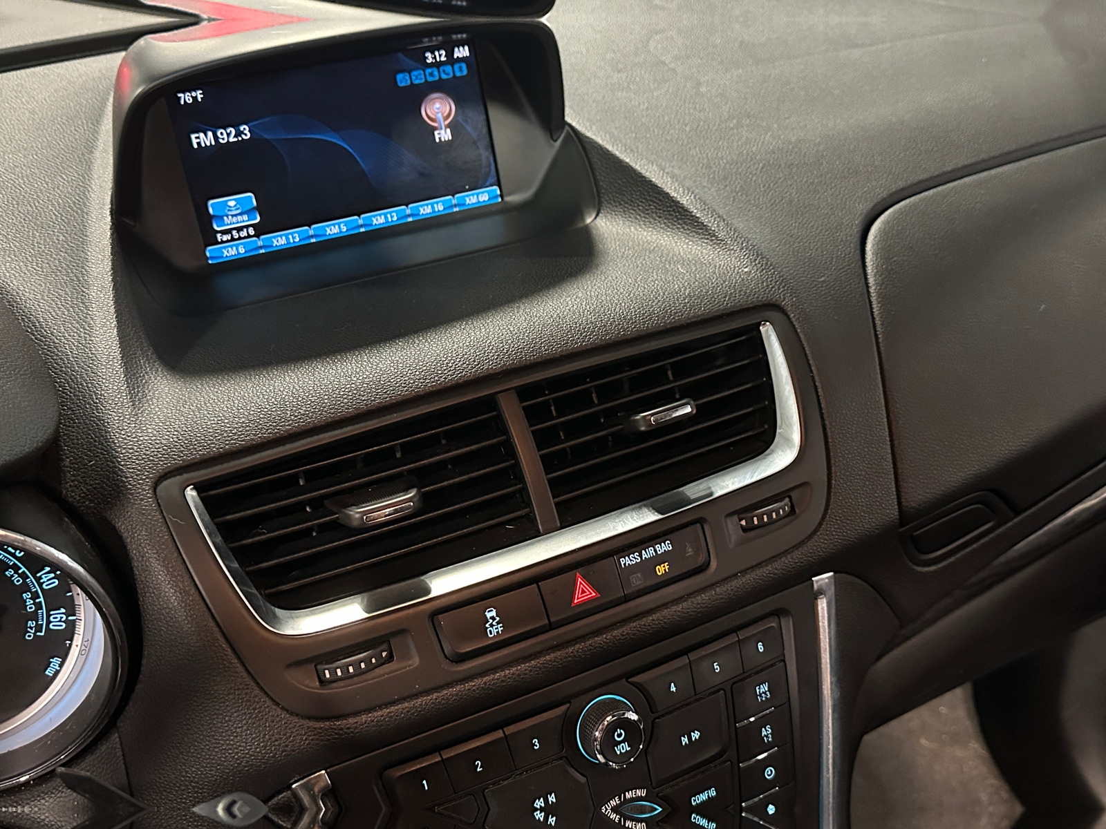 Thumbnail: 2015 Buick Encore - 3