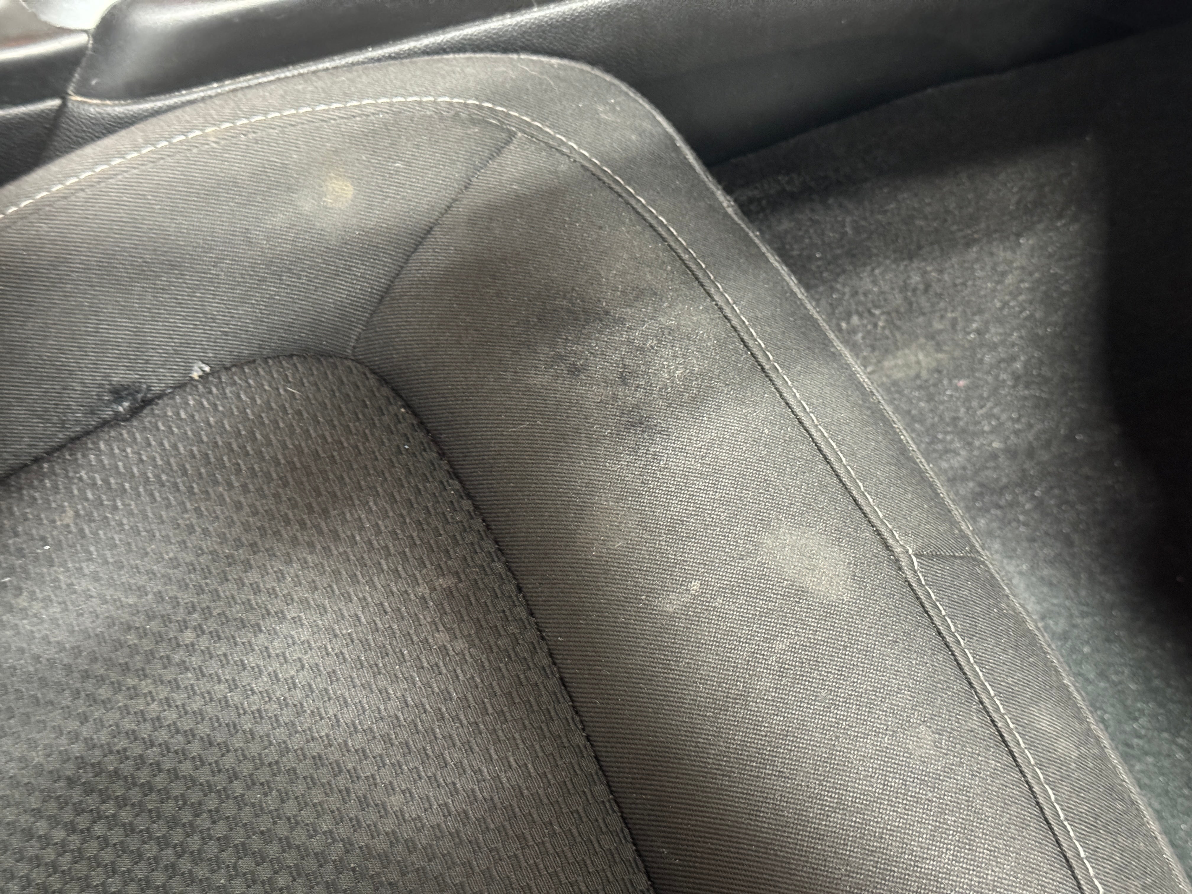 2019 Chevrolet Colorado LT - Photo 19