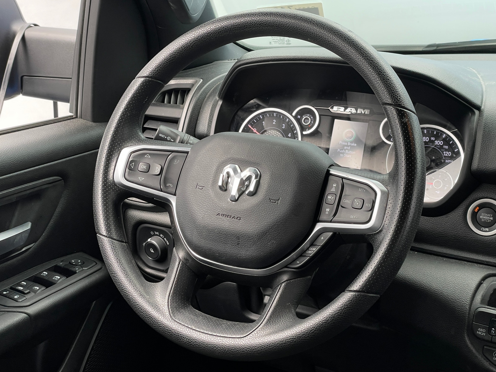 Thumbnail: 2025 RAM 1500 - 5