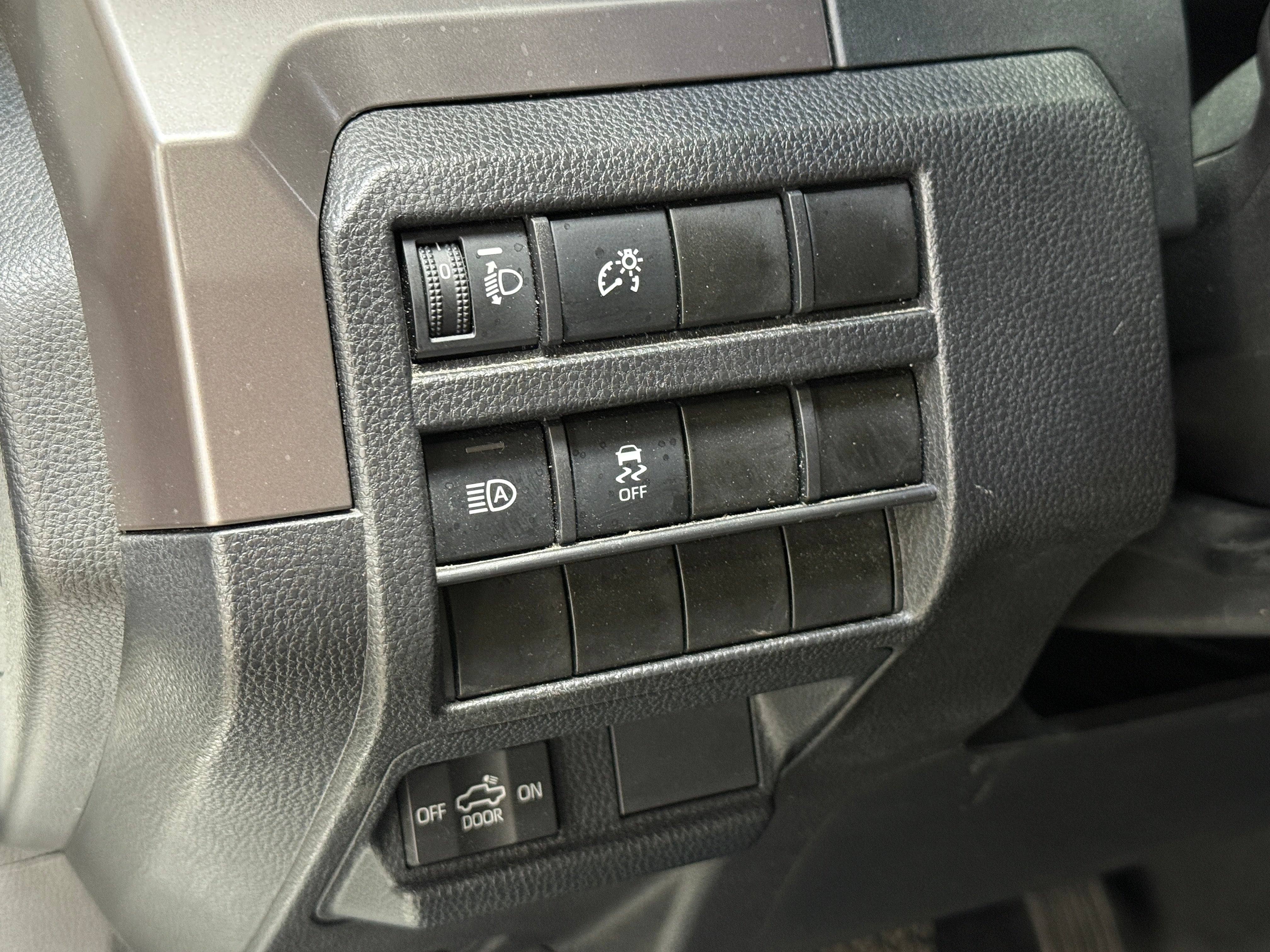 3TMLB5JN5RM000276