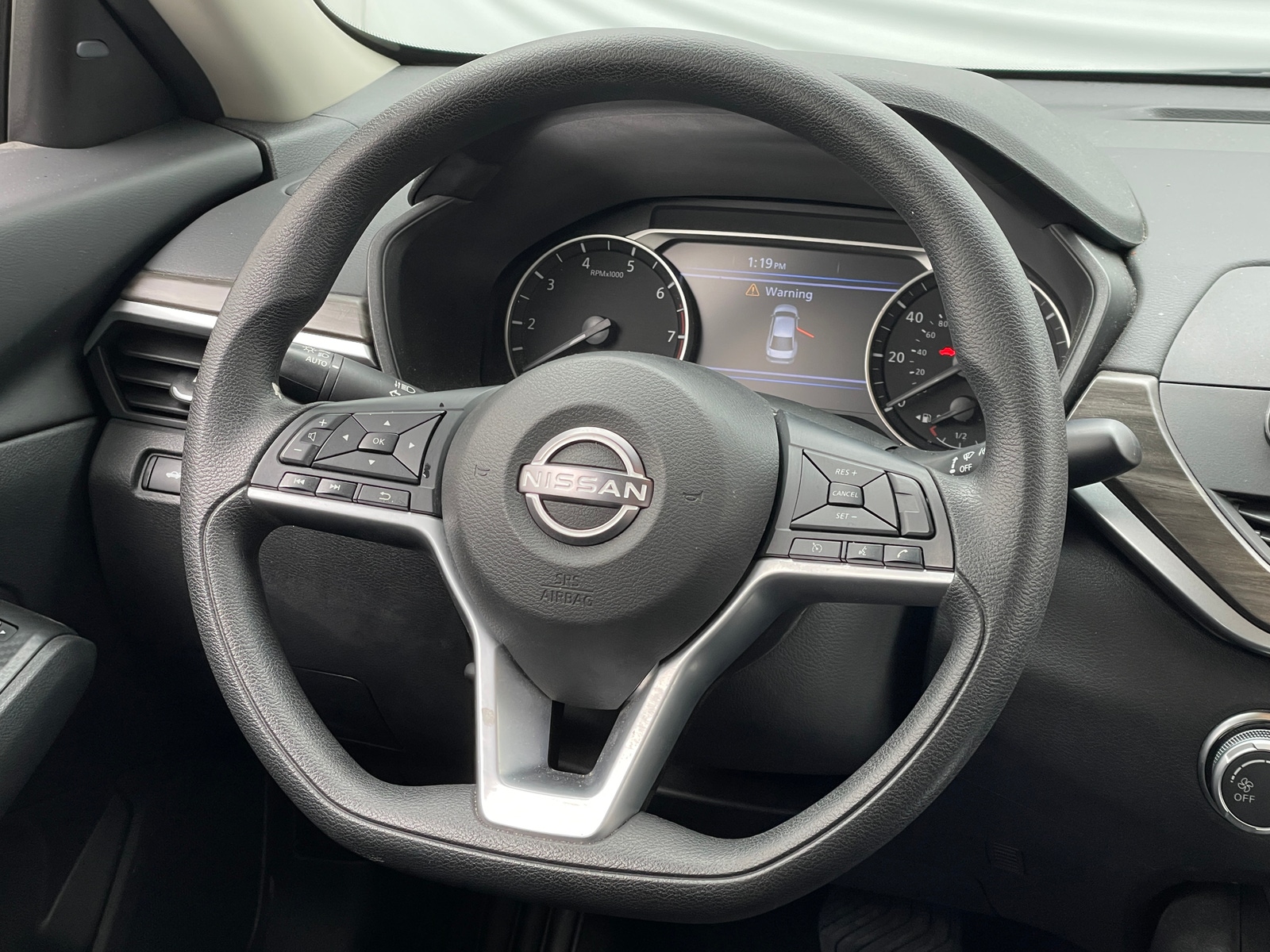 Thumbnail: 2025 Nissan Altima - 5