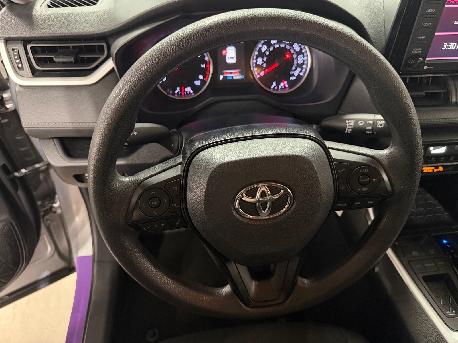 Thumbnail: 2021 Toyota RAV4 - 5