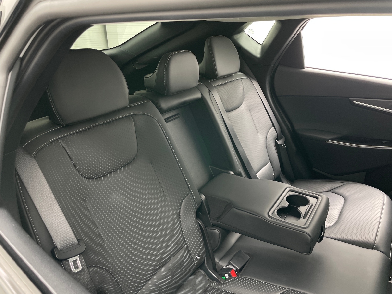 Thumbnail: 2024 Kia EV6 - 5