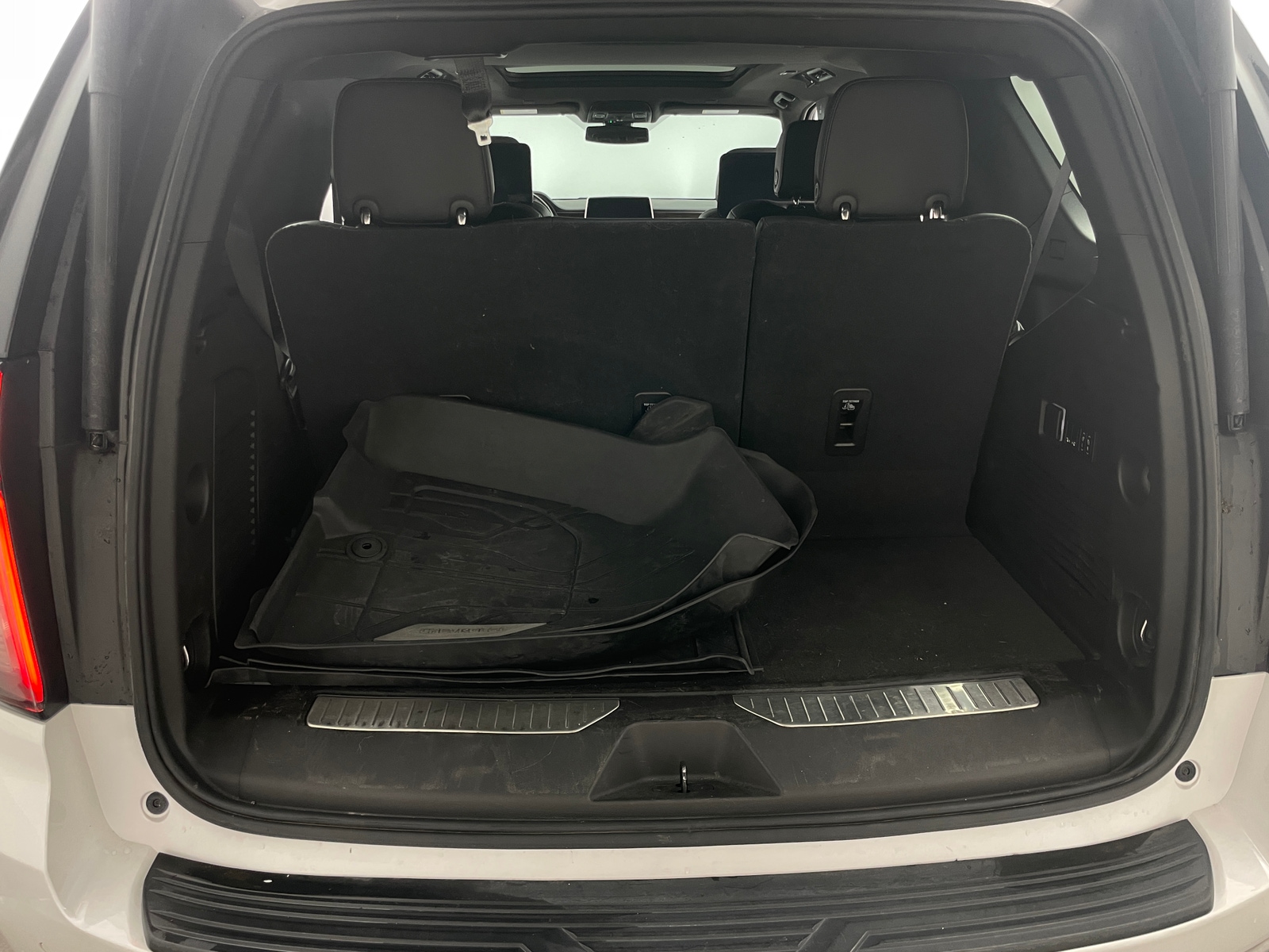Thumbnail: 2021 Chevrolet Tahoe - 6