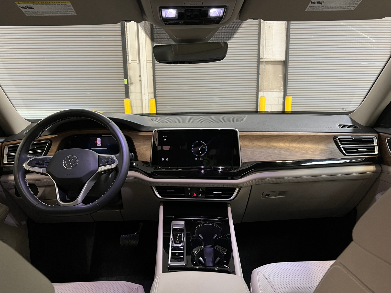 Thumbnail: 2026 Volkswagen Atlas - 2