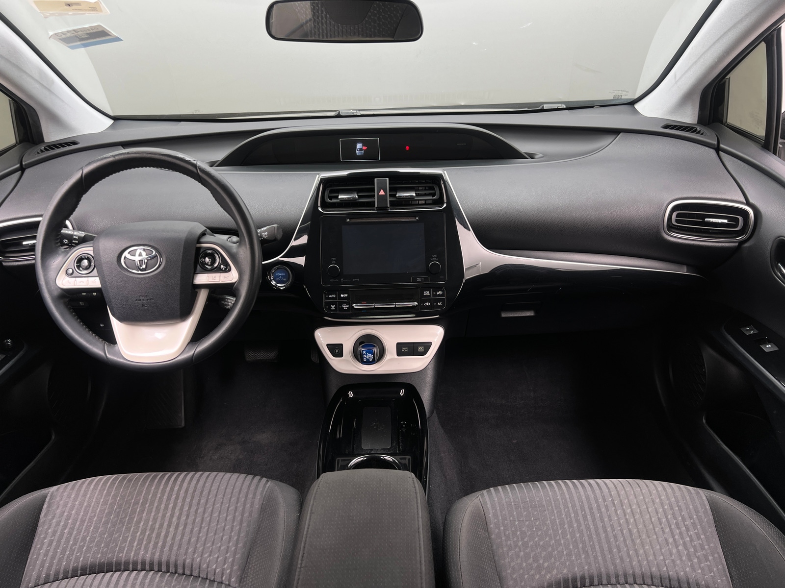 Thumbnail: 2018 Toyota Prius - 3