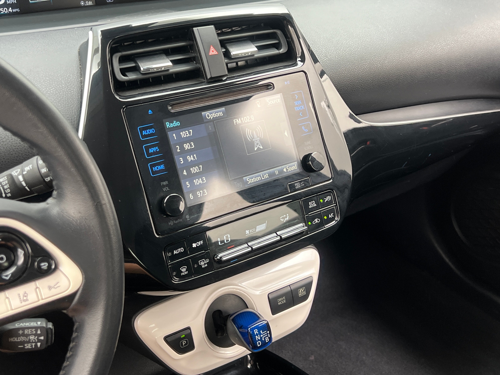 Thumbnail: 2018 Toyota Prius - 4