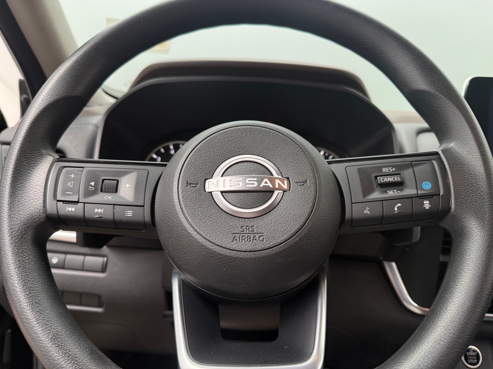 Thumbnail: 2023 Nissan Rogue - 5