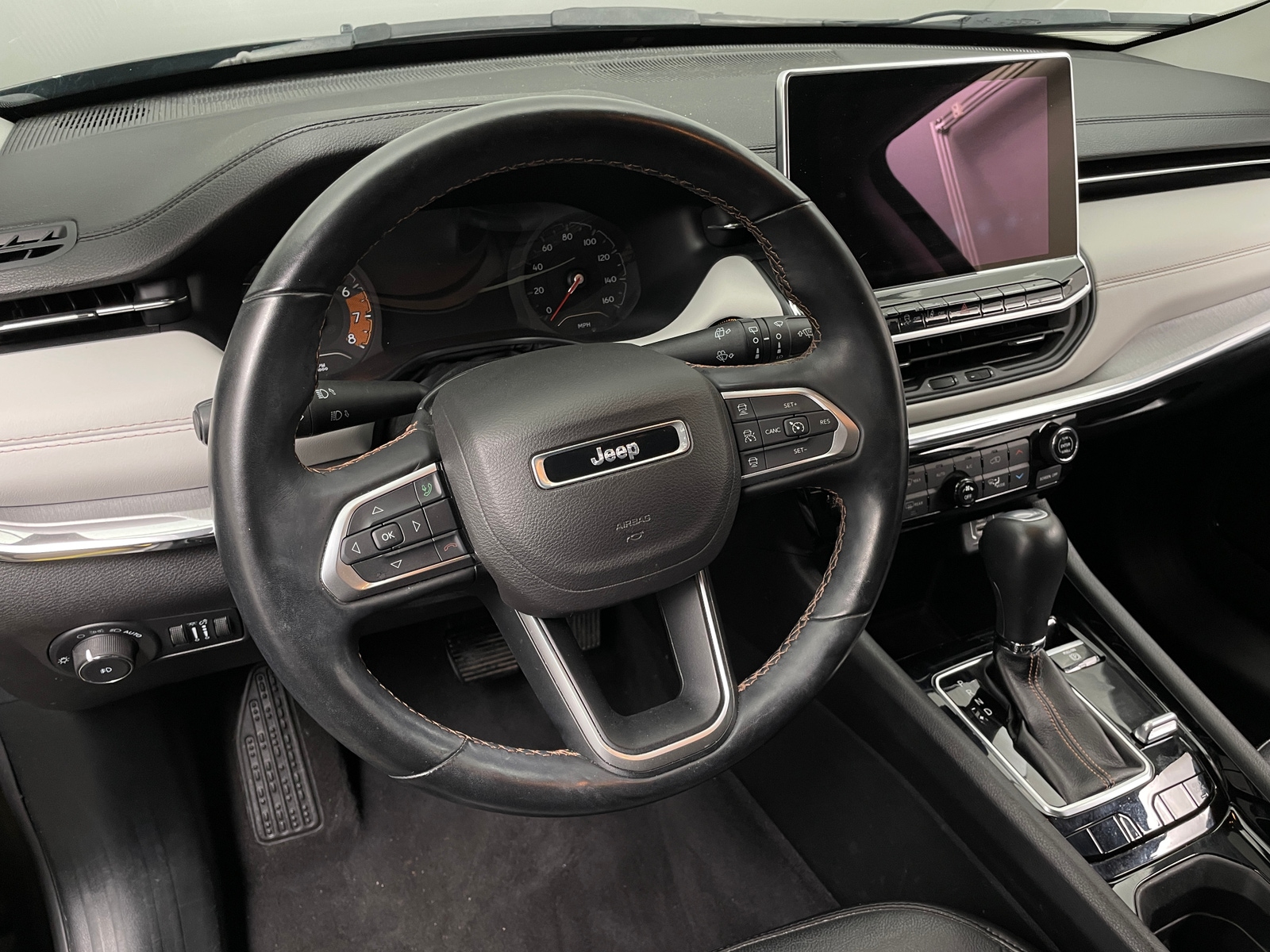 Thumbnail: 2022 Jeep Compass - 4