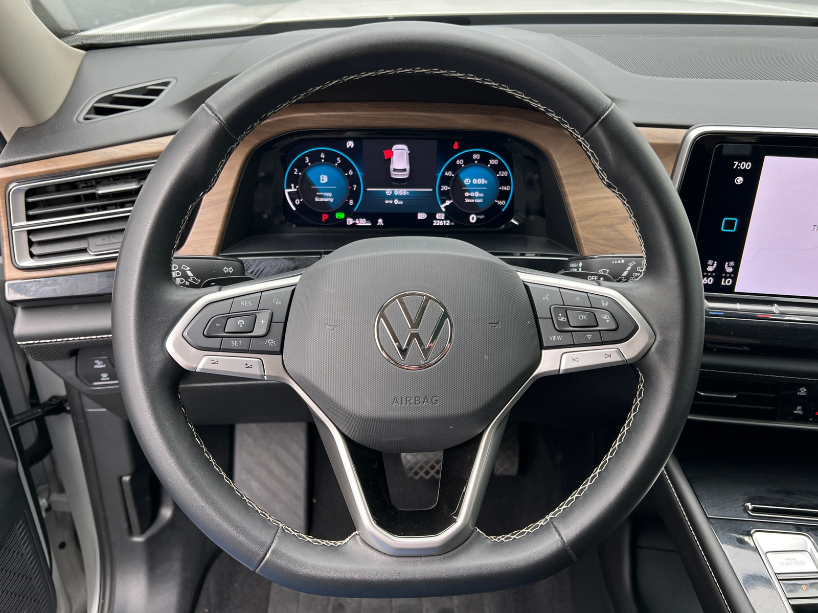 Thumbnail: 2026 Volkswagen Atlas - 4