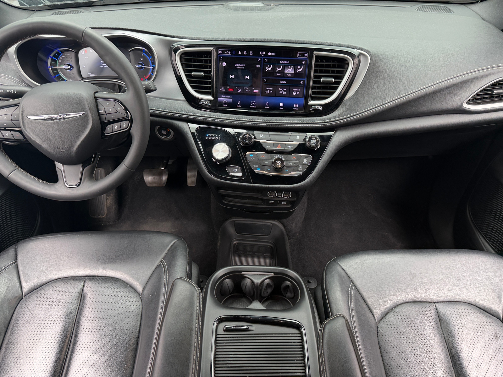 Thumbnail: 2022 Chrysler Pacifica - 2