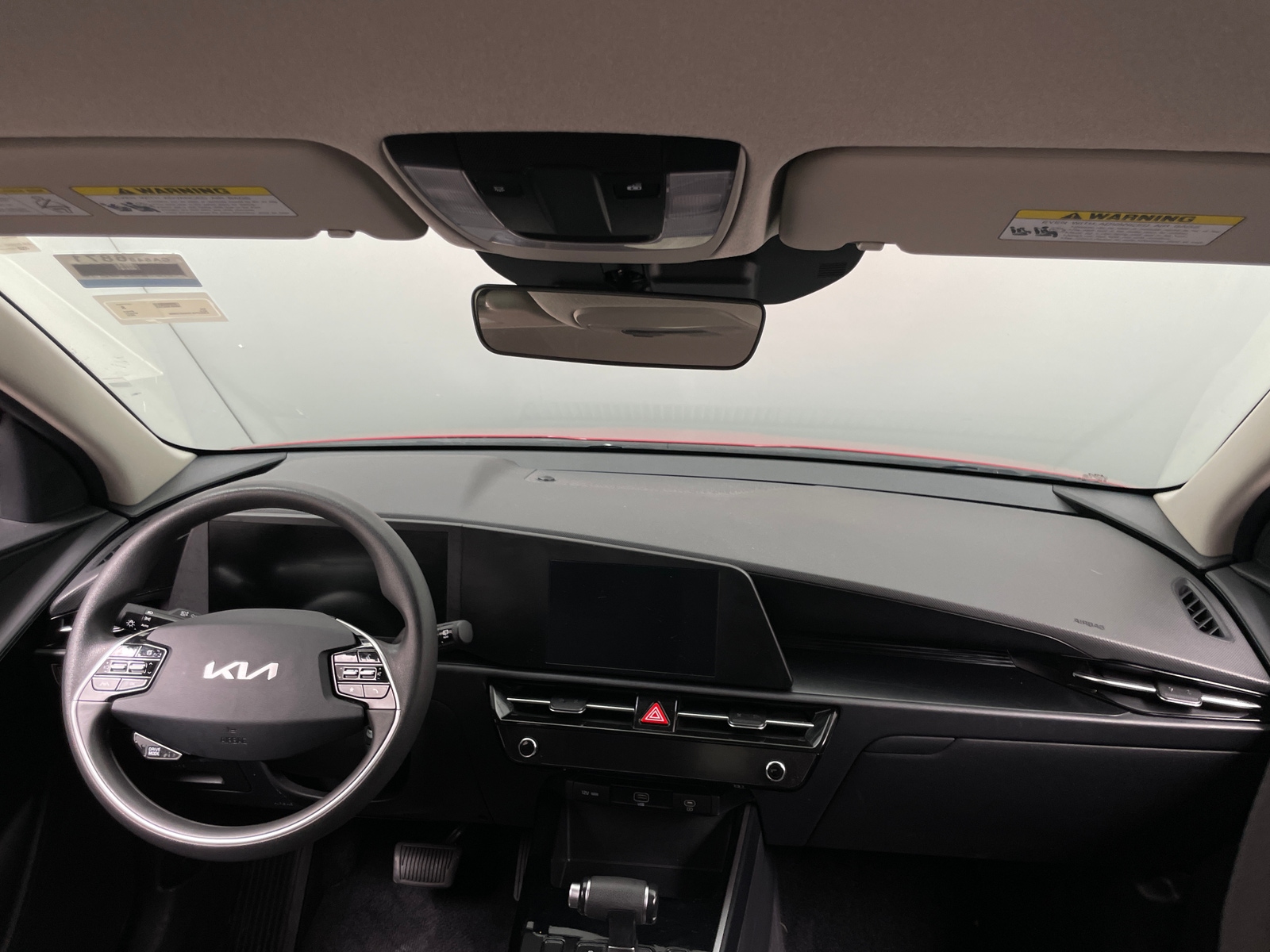 Thumbnail: 2025 Kia Niro - 3
