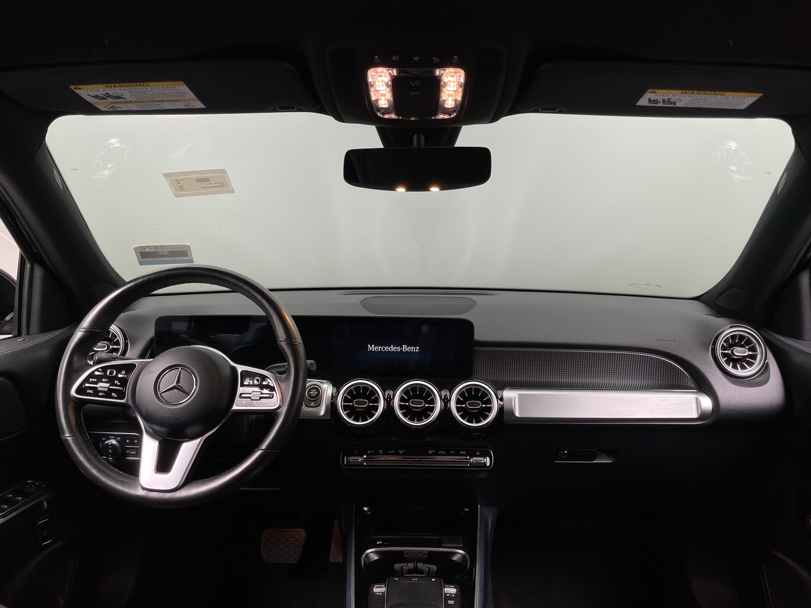 Thumbnail: 2022 Mercedes-Benz GLB - 2