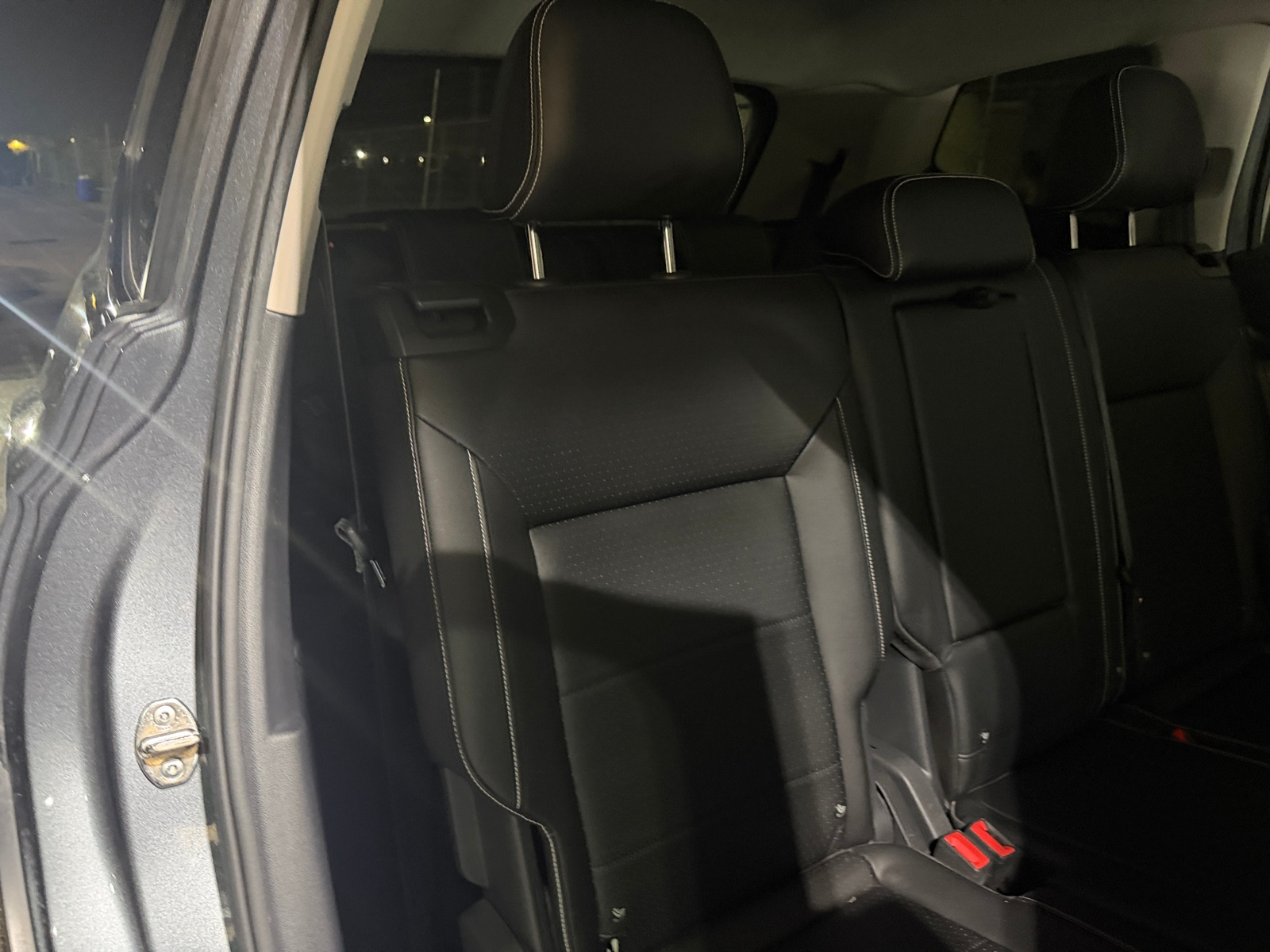 Thumbnail: 2023 Volkswagen Atlas - 6