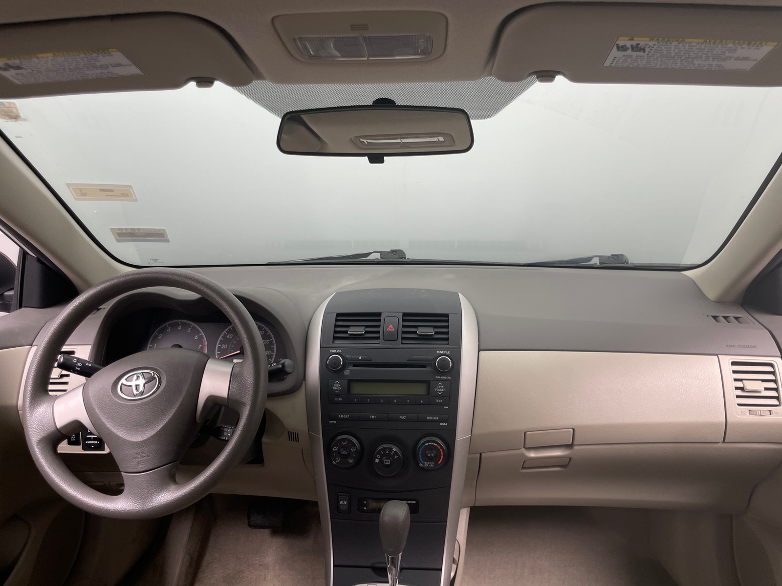 Thumbnail: 2010 Toyota Corolla - 3