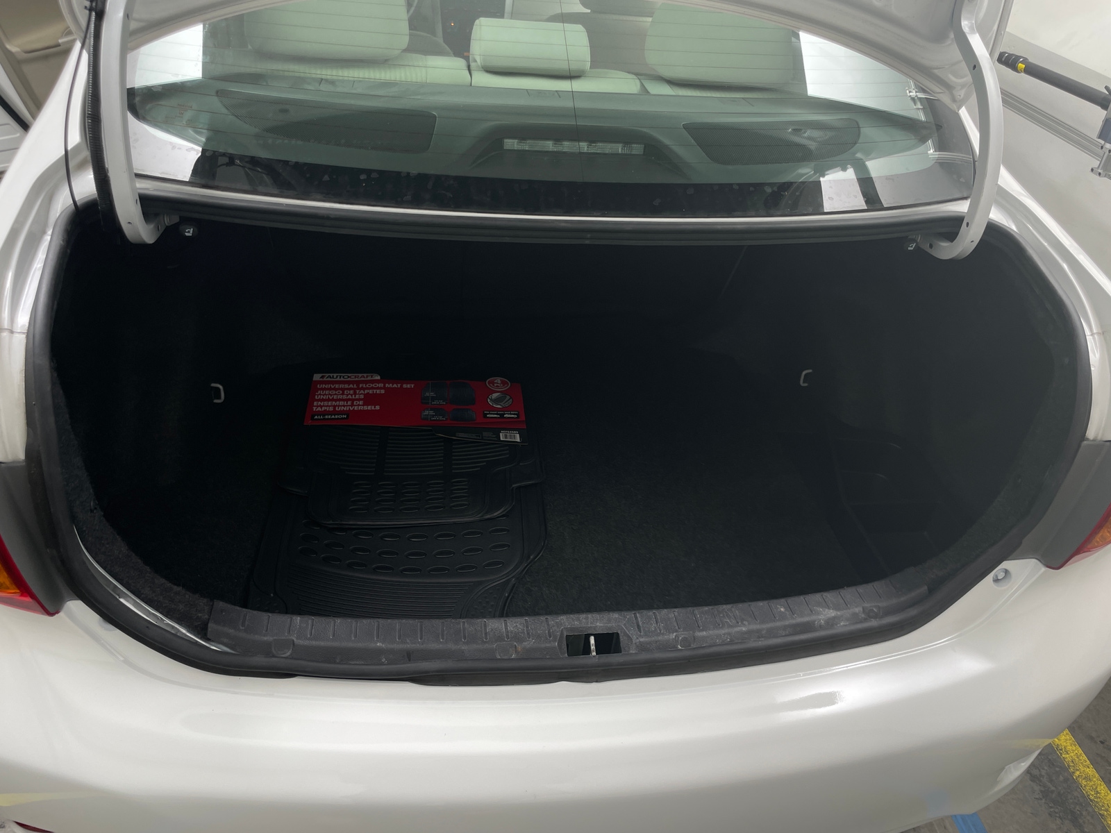Thumbnail: 2010 Toyota Corolla - 6