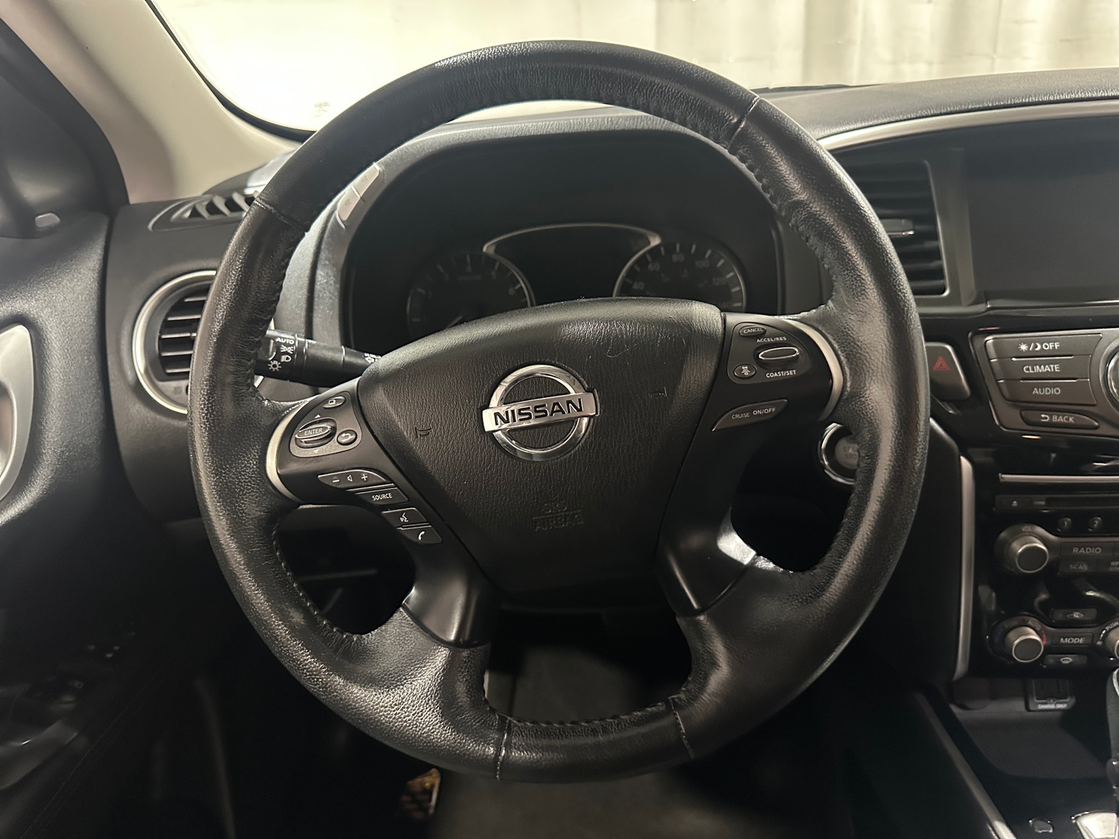 Thumbnail: 2020 Nissan Pathfinder - 5