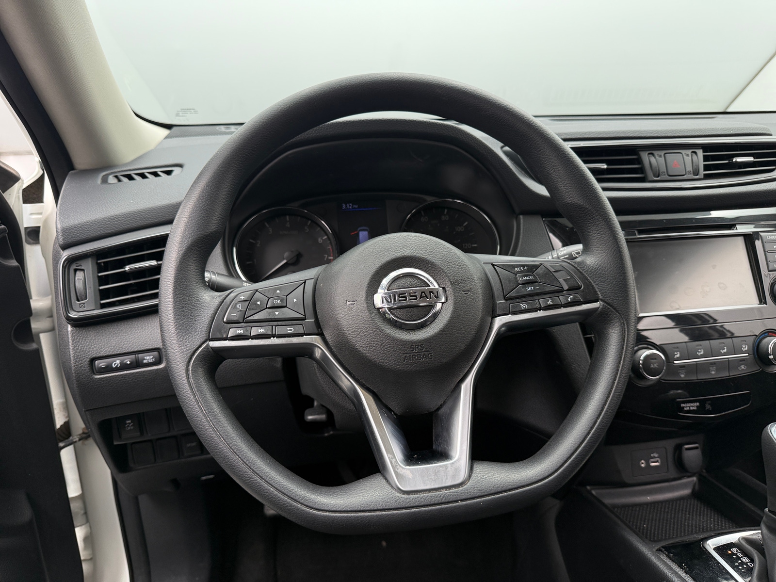 Thumbnail: 2018 Nissan Rogue - 5