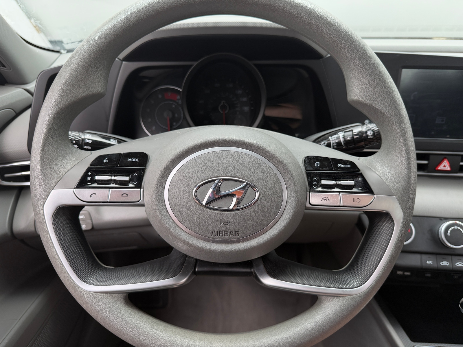 Thumbnail: 2023 Hyundai Elantra - 5