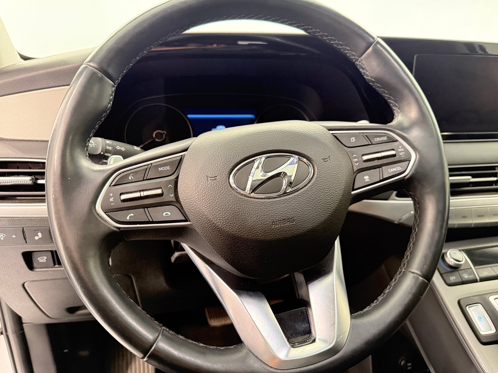 Thumbnail: 2022 Hyundai Palisade - 4