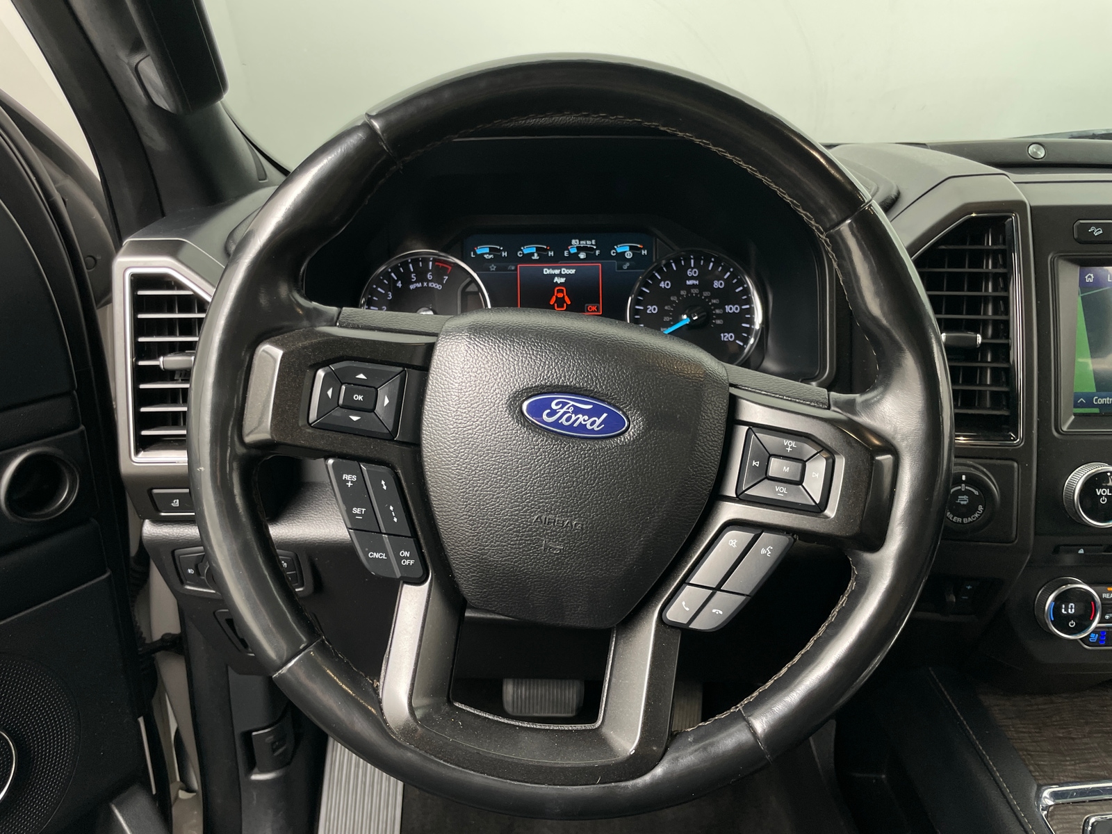 Thumbnail: 2018 Ford Expedition - 4