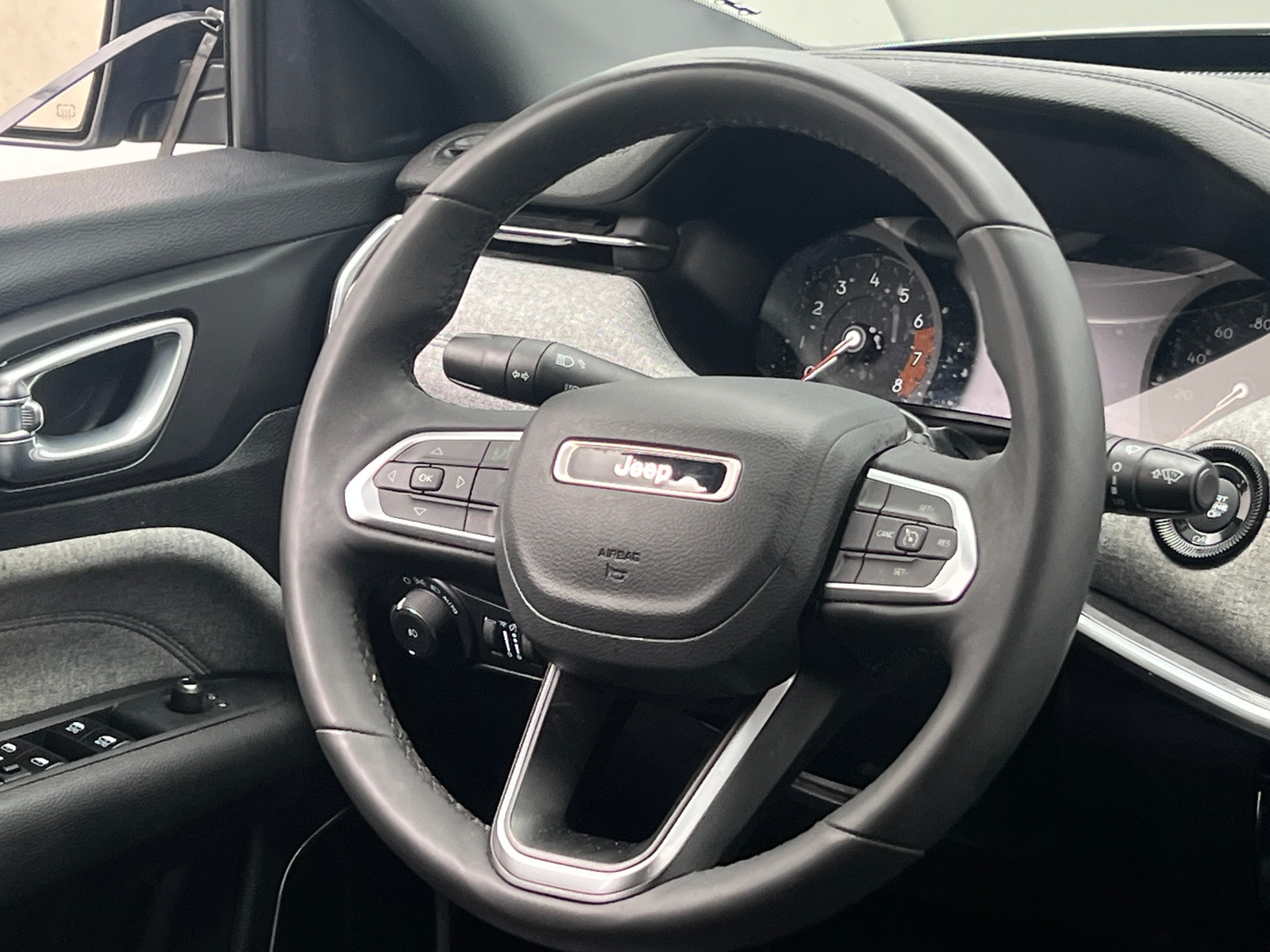 Thumbnail: 2025 Jeep Compass - 5