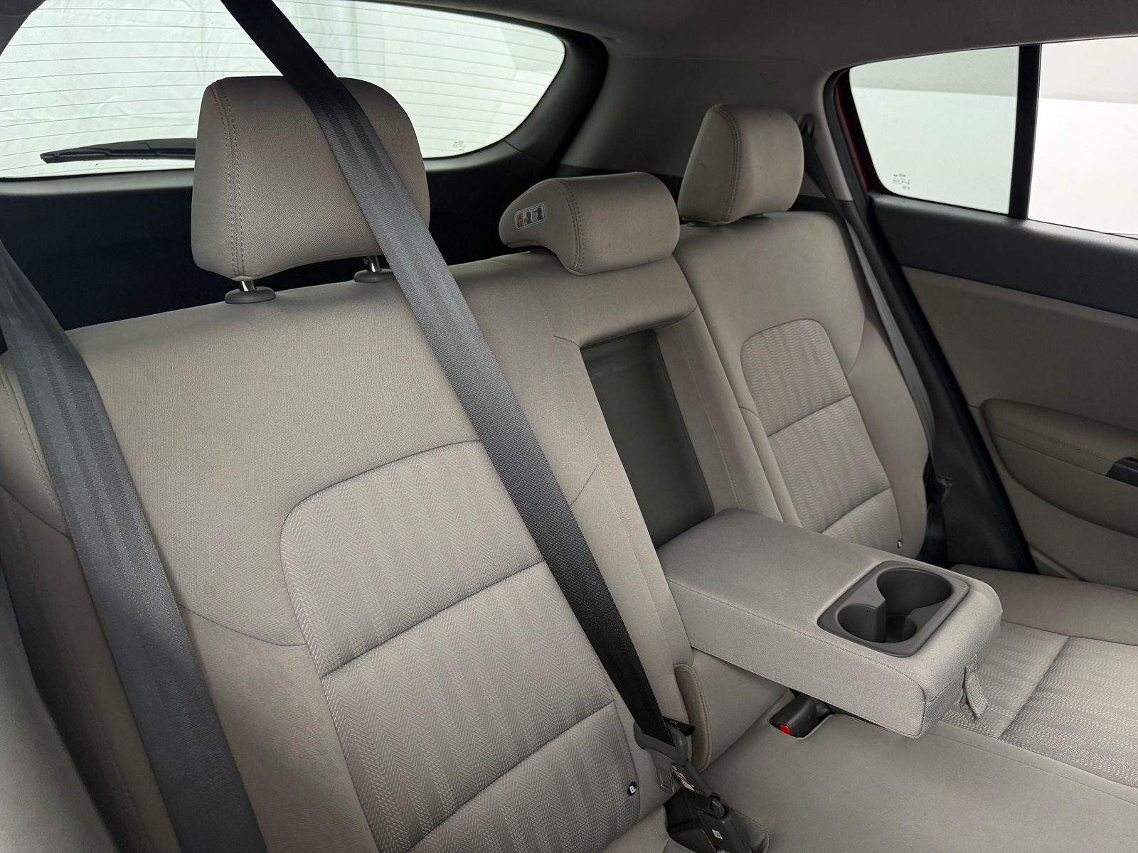 Thumbnail: 2017 Kia Sportage - 6
