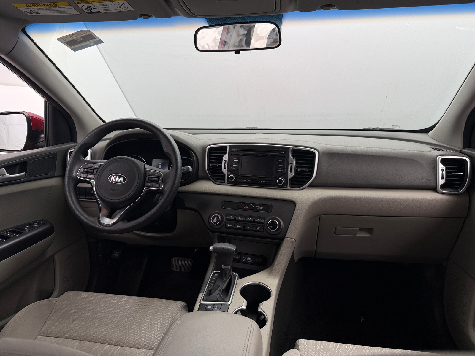 Thumbnail: 2017 Kia Sportage - 3