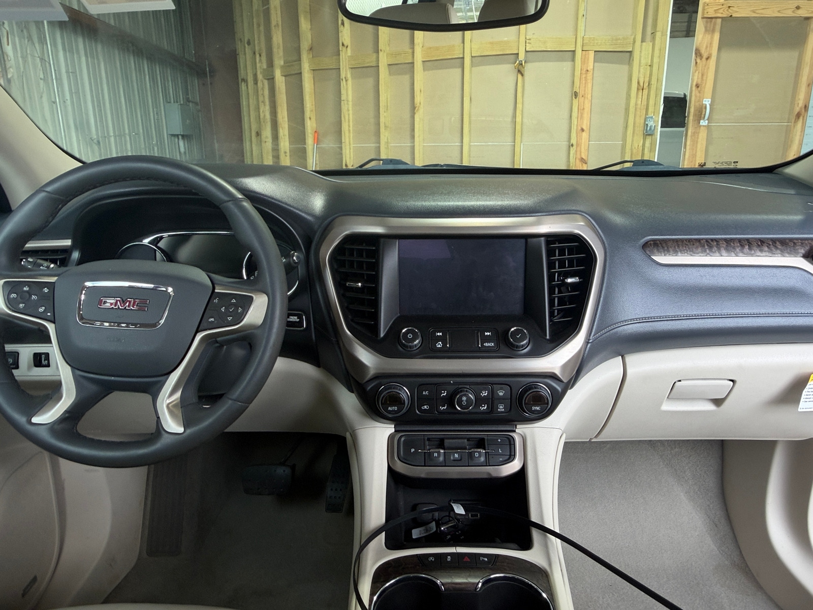 Thumbnail: 2023 GMC Acadia - 2