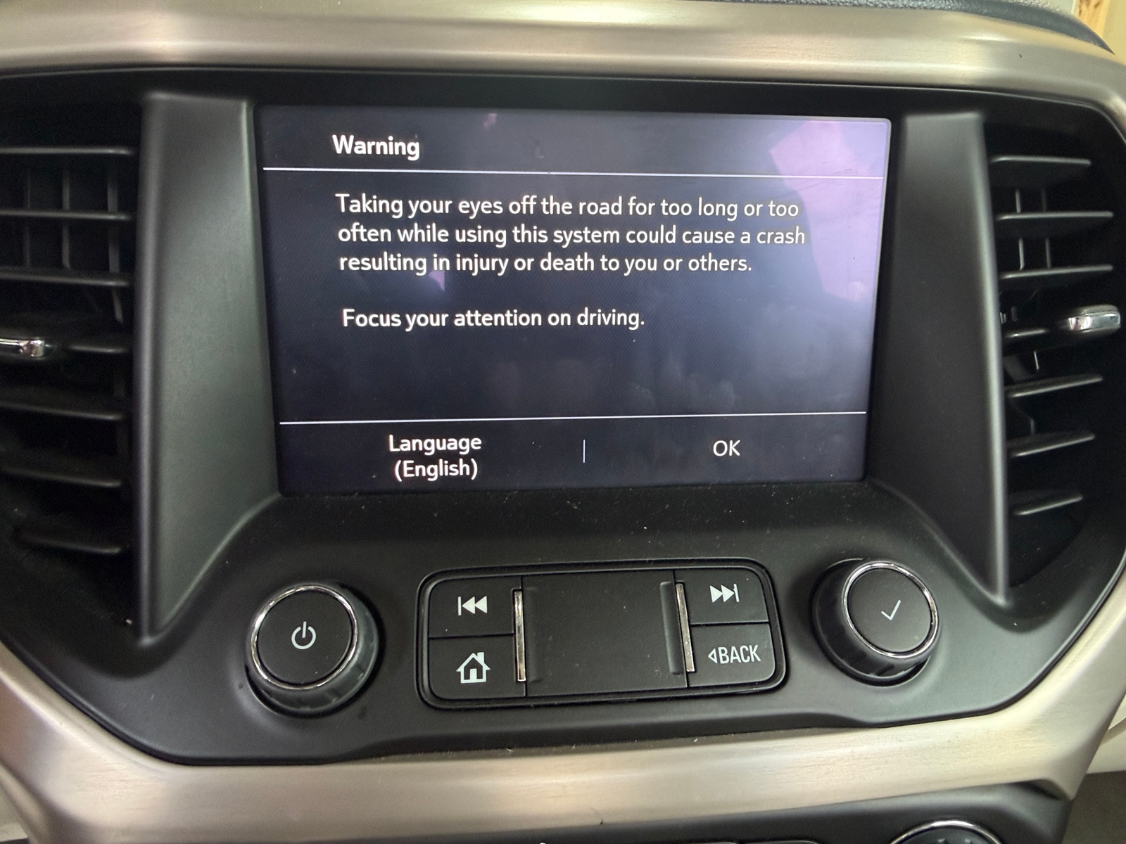 Thumbnail: 2023 GMC Acadia - 3