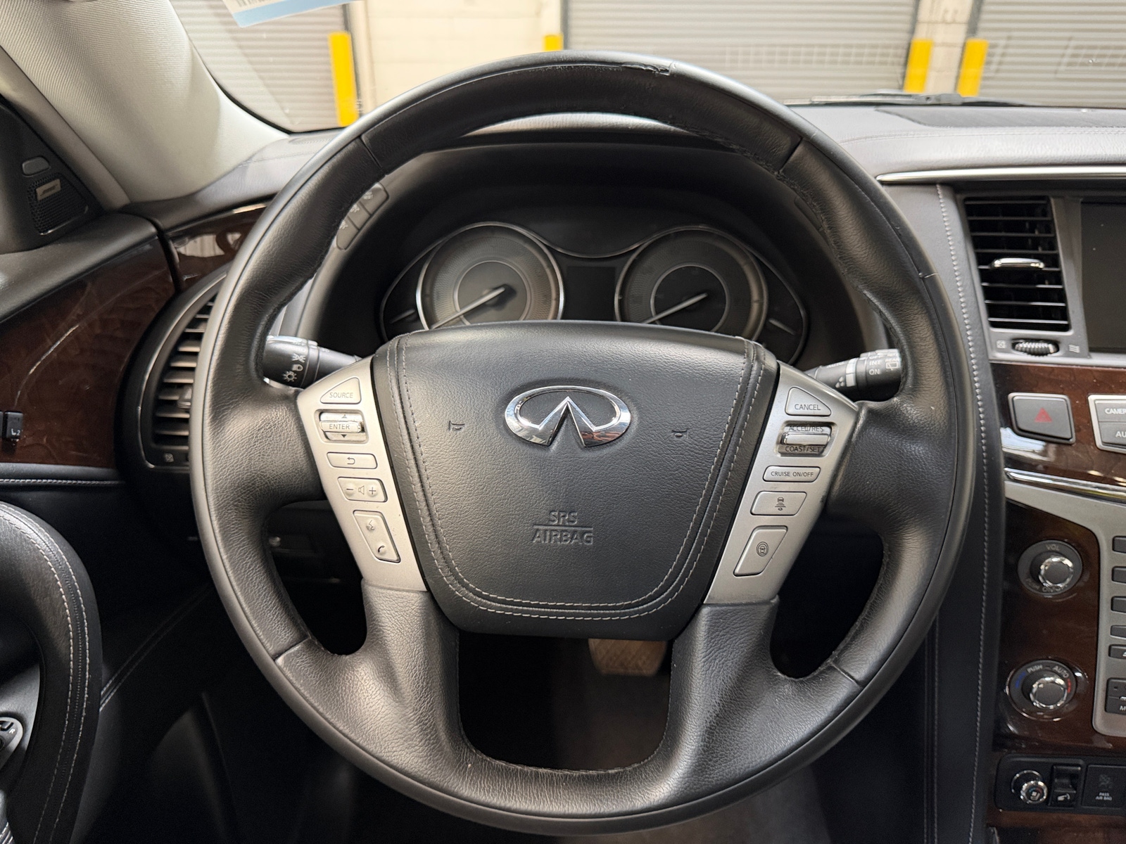 Thumbnail: 2019 INFINITI QX80 - 4