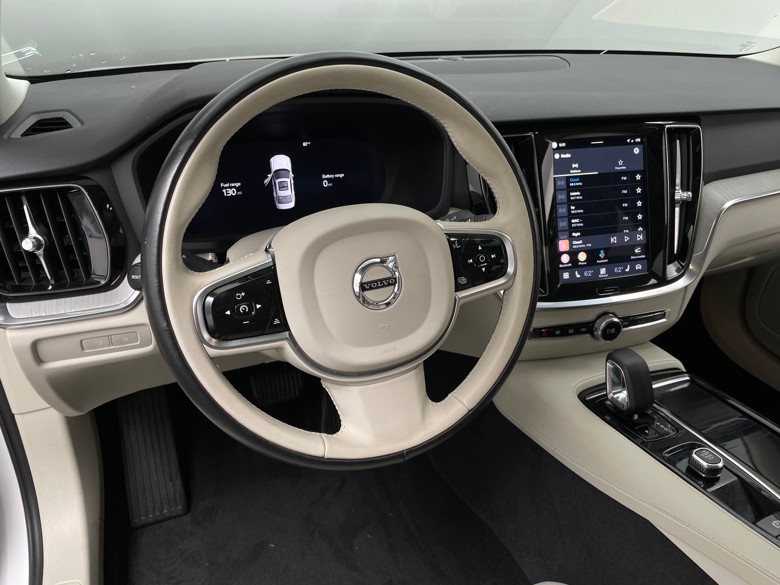 Thumbnail: 2025 Volvo S60 - 4