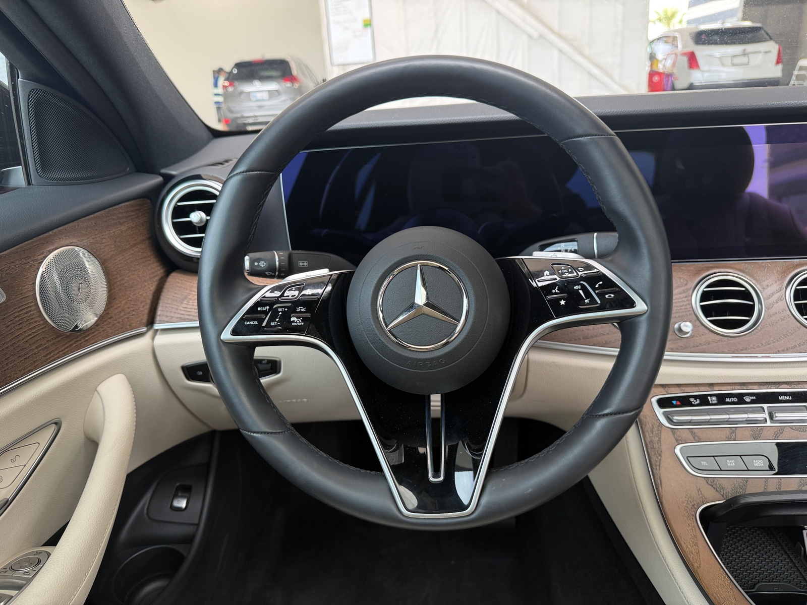 Thumbnail: 2023 Mercedes-Benz E-Class - 4