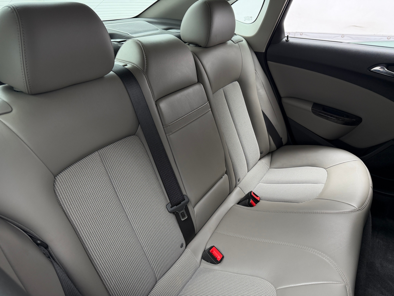 Thumbnail: 2016 Buick Verano - 5