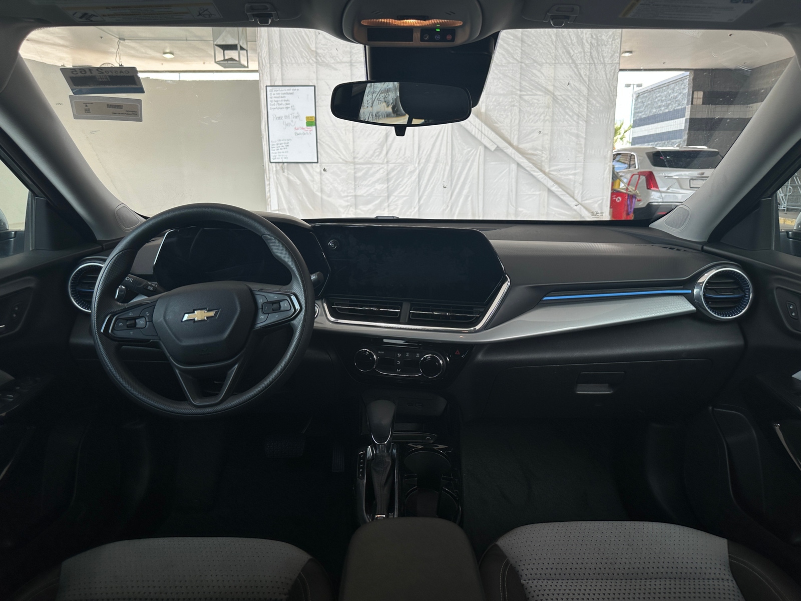Thumbnail: 2025 Chevrolet Trax - 2