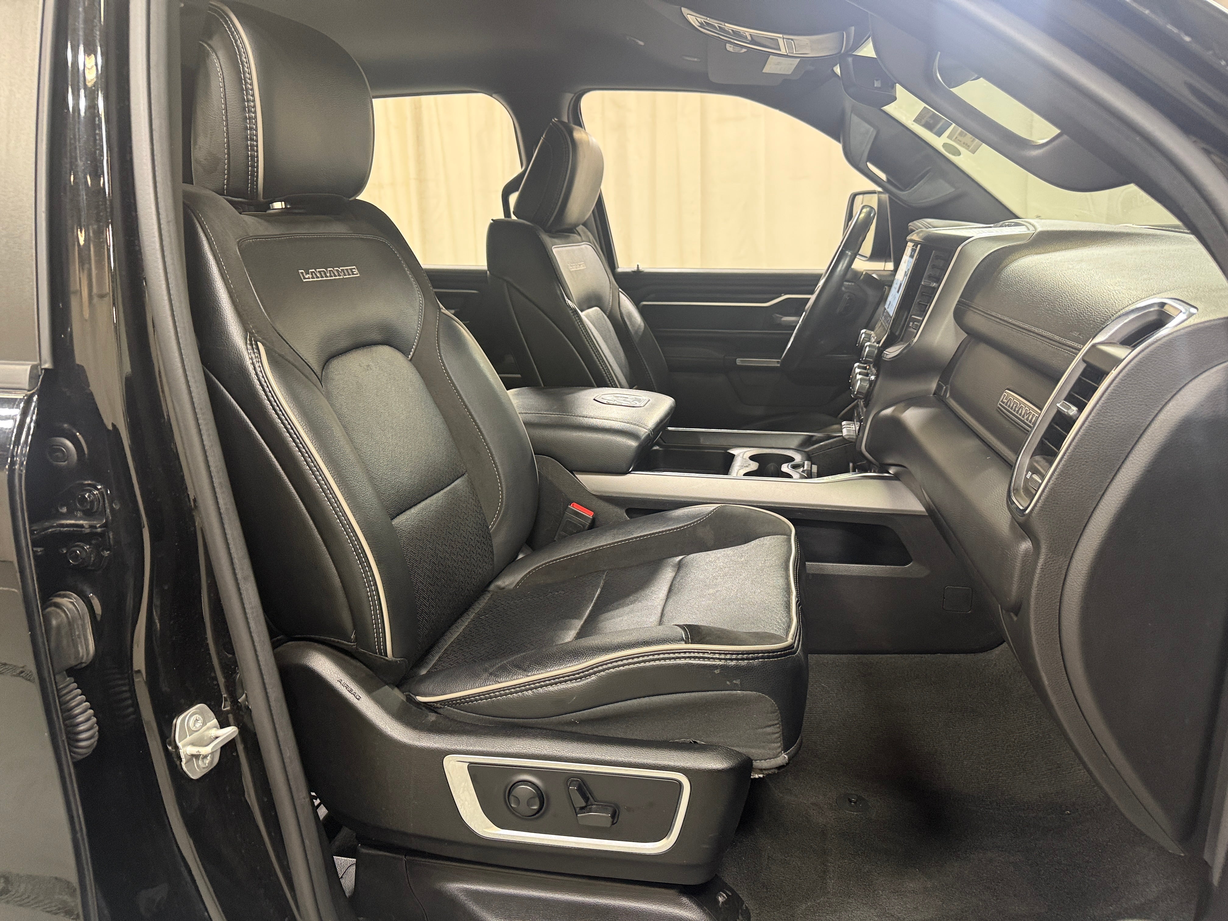 1C6RREJT0RN218577